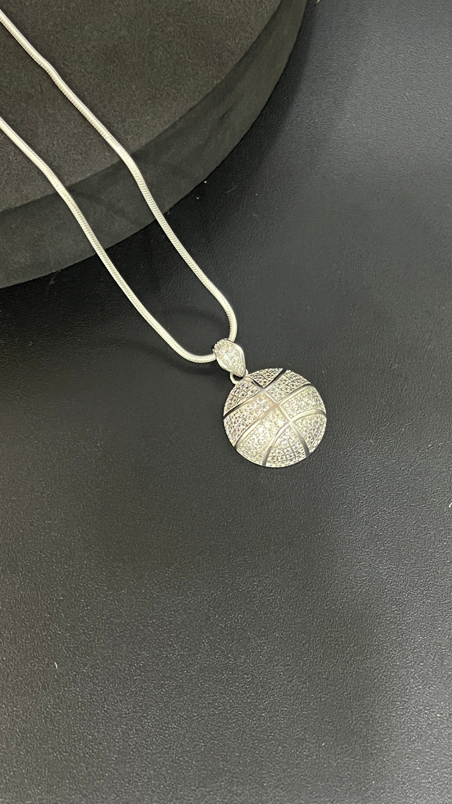 HALF-Ball Pendant