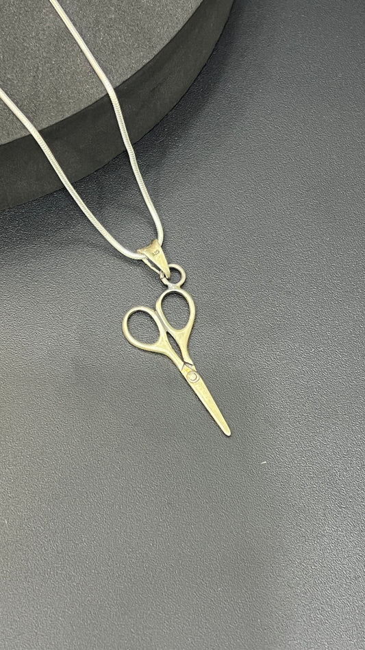 Scissors Pendant