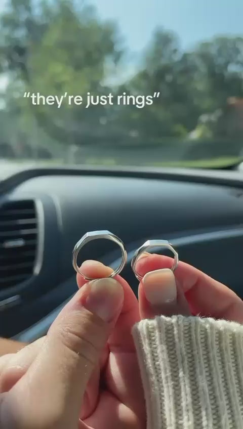 Couple rings Shadow