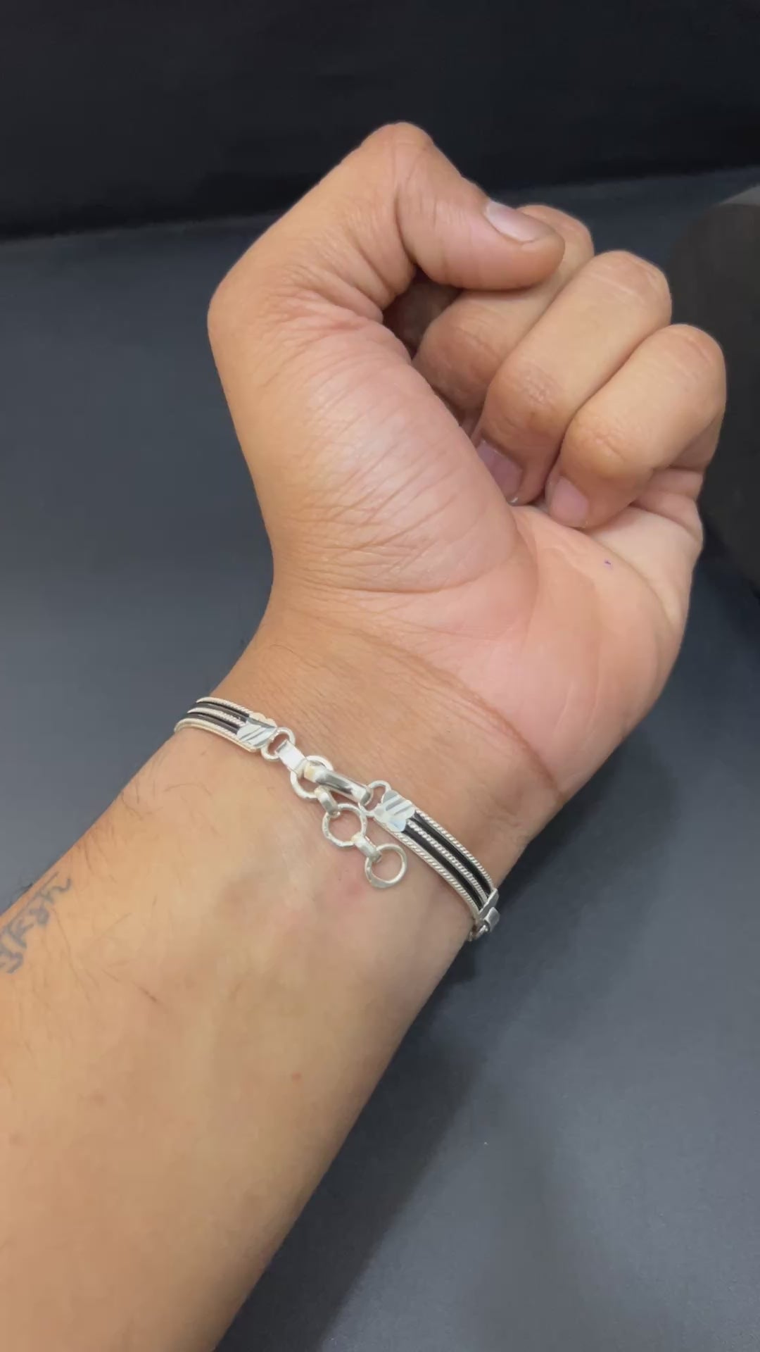 Silver Elephant Hair Bracelet (Silver Finished)