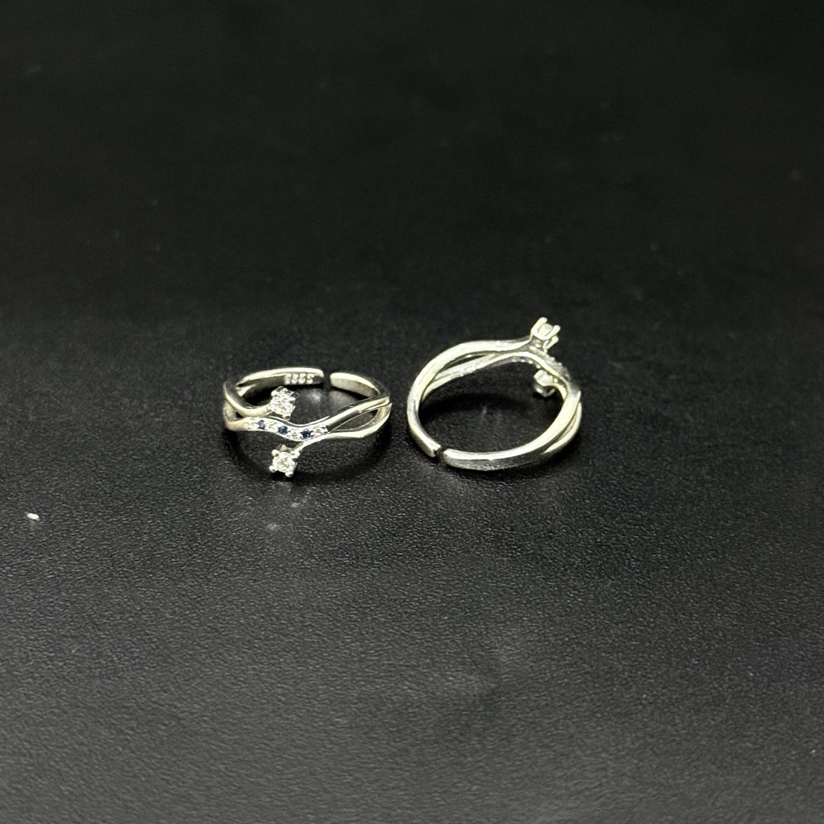 Ladies Toe Rings Kirit Glow