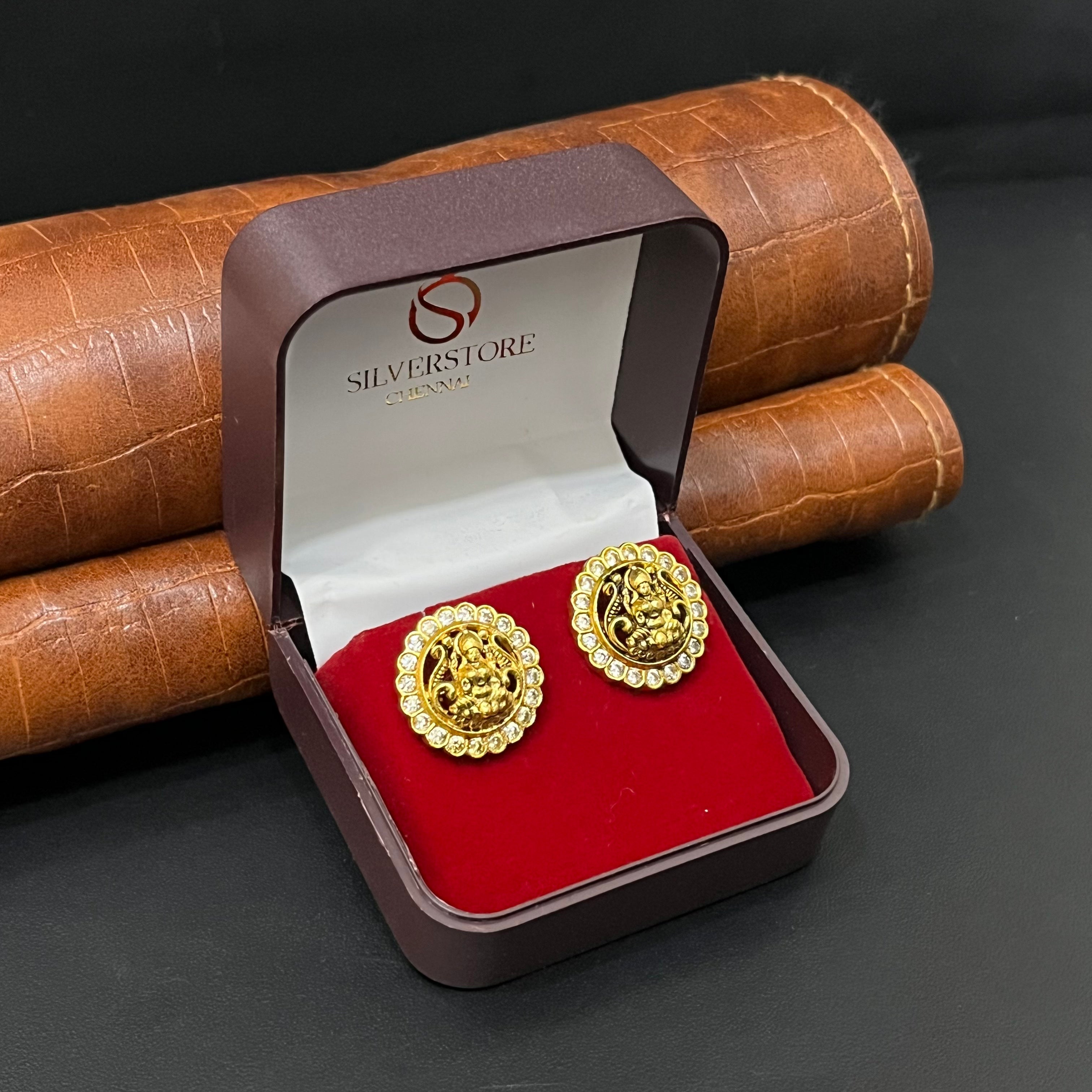 Silver Stud Round lakshmi  Antique Gold Finsihed 925 1