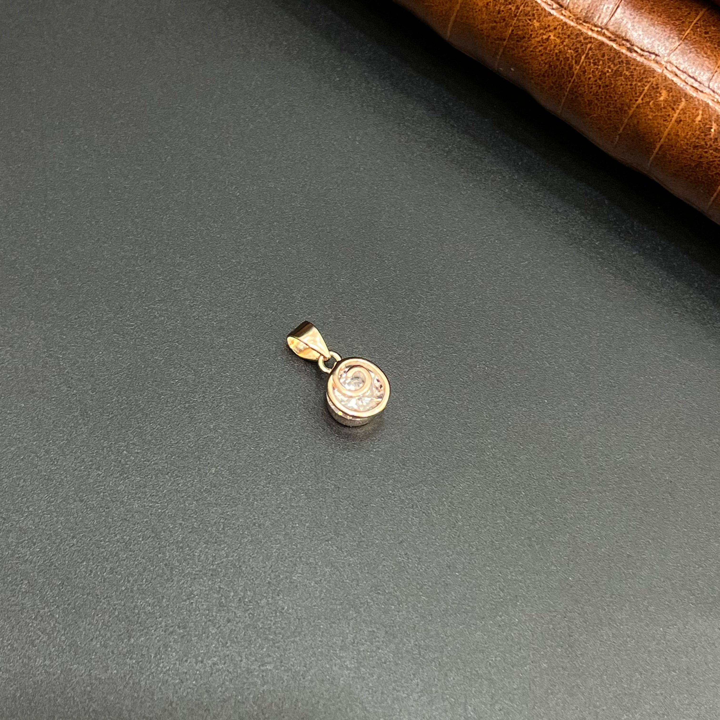 Silver Ladies Pendant Twirl Glow Round Rose Gold 925