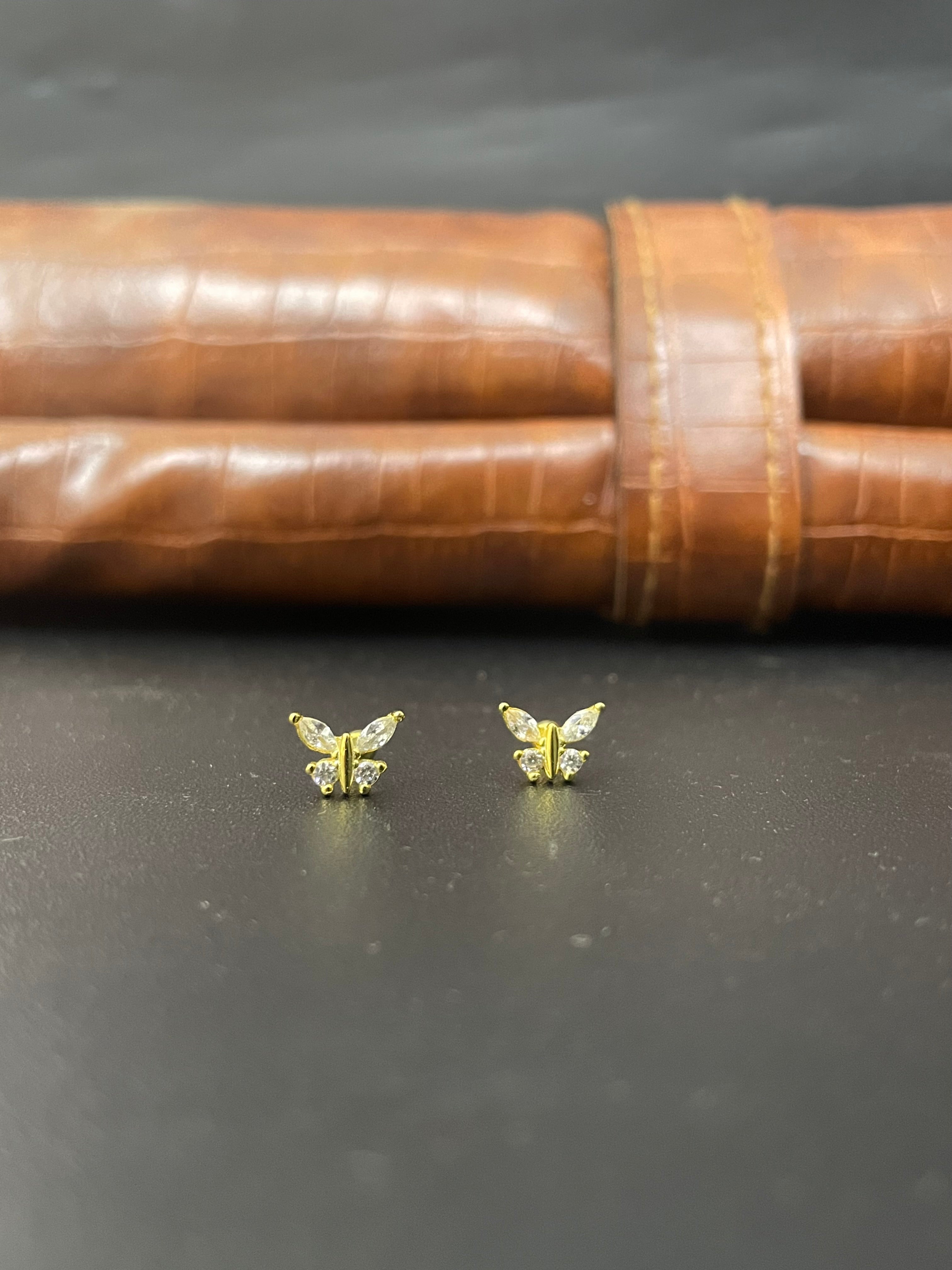 Silver Second Stud Butterfly Lines Gold Finished