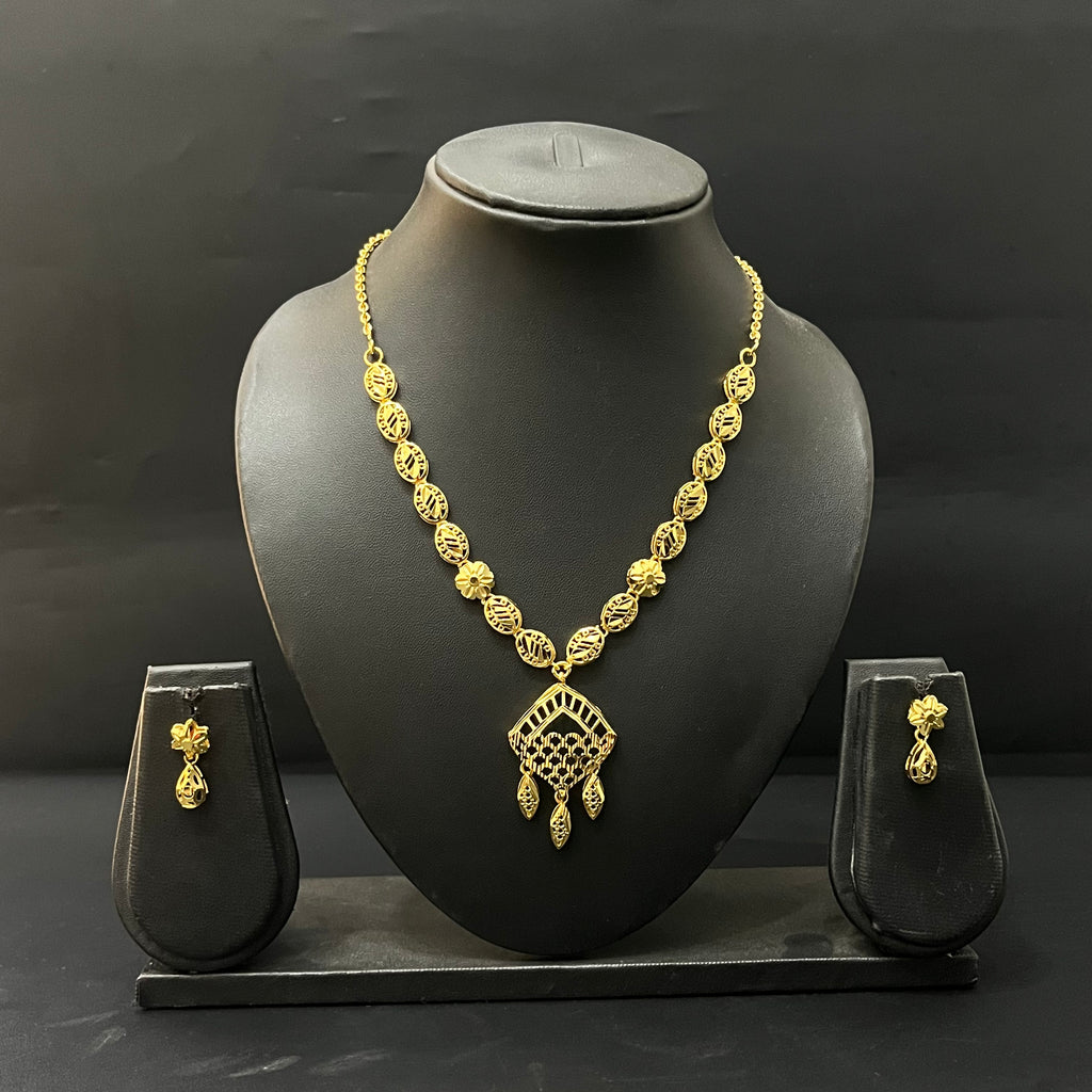 Silver Necklace & Stud Set Gold Finished Turkey Design T3