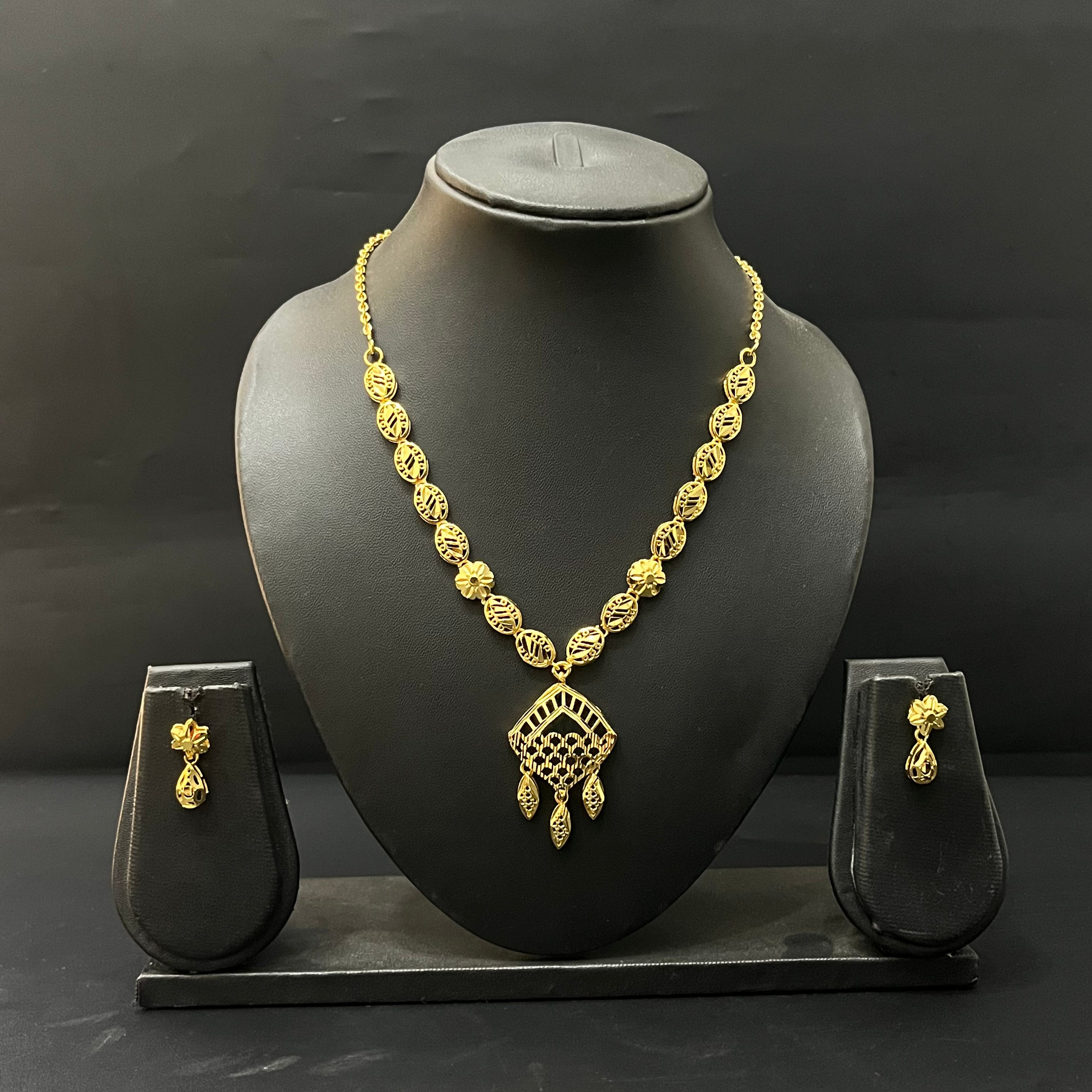 Silver Necklace & Stud Set Gold Finished Turkey Design T3