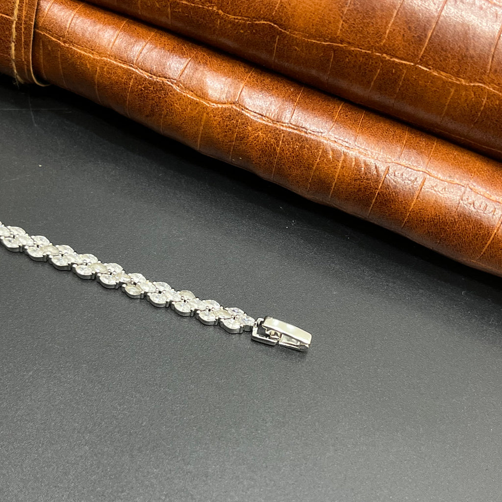 Silver Ladies Bracelet Floral Link Luxe DIamond Stones 925