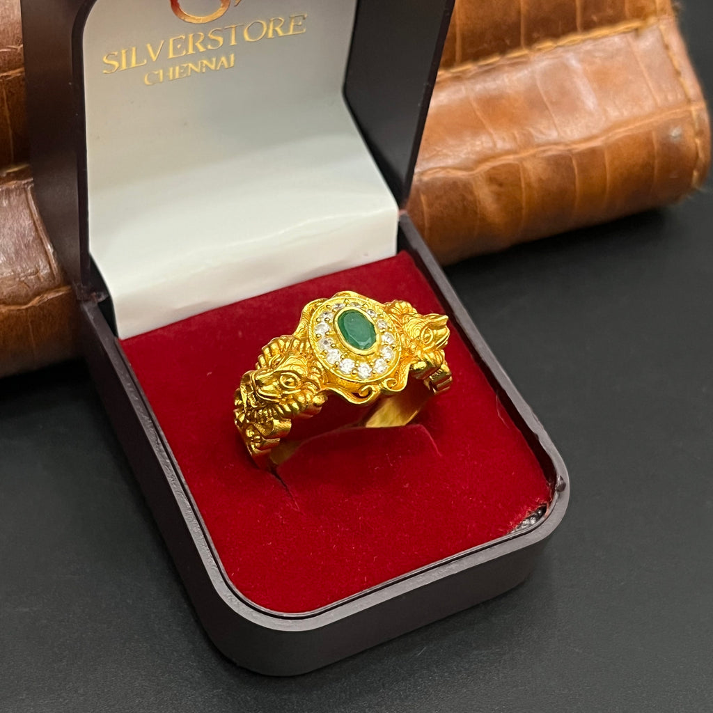 Silver Mens Ring Traditional Antique Emerald Green Ganesha Art M03 925