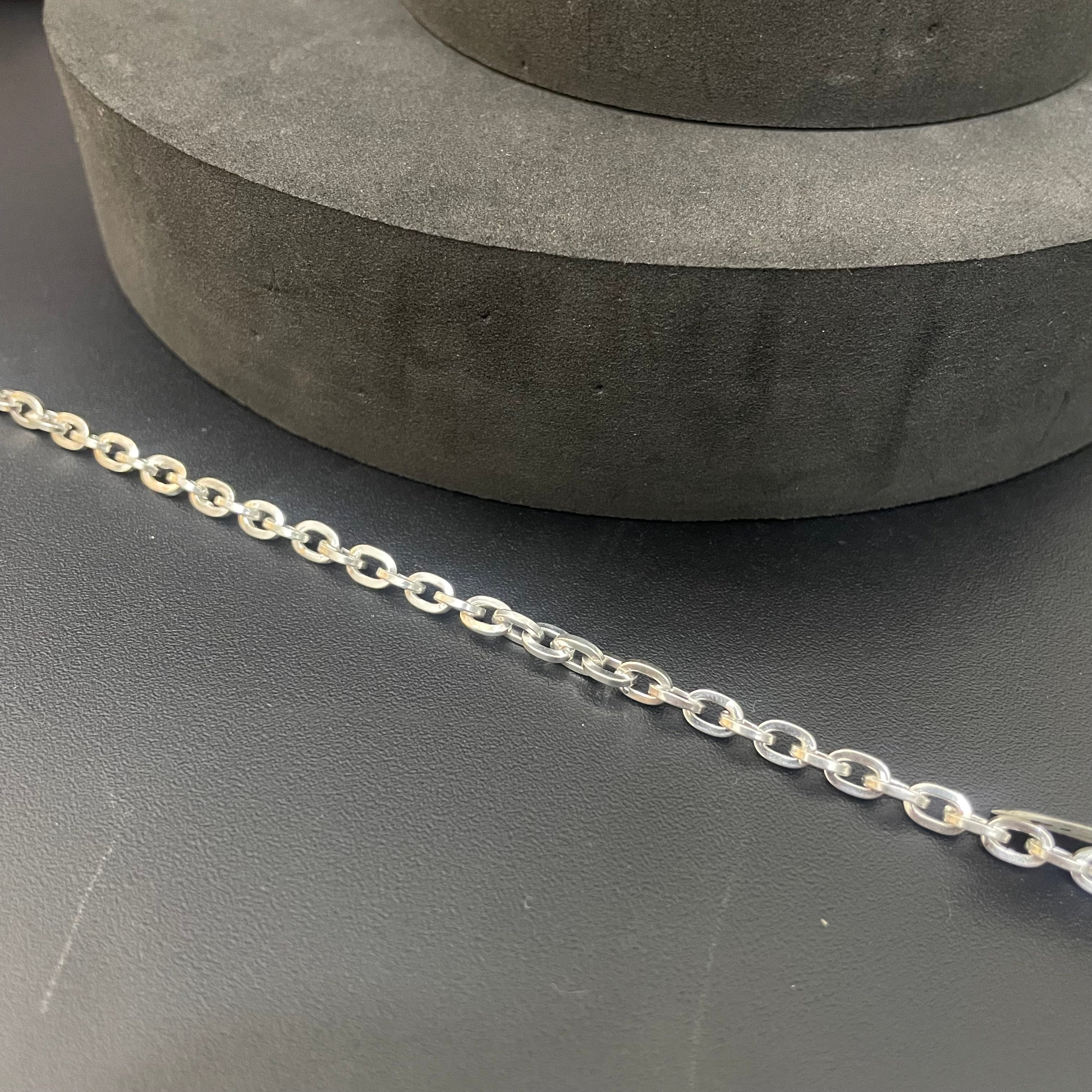 Mens Silver Braclet Link Design