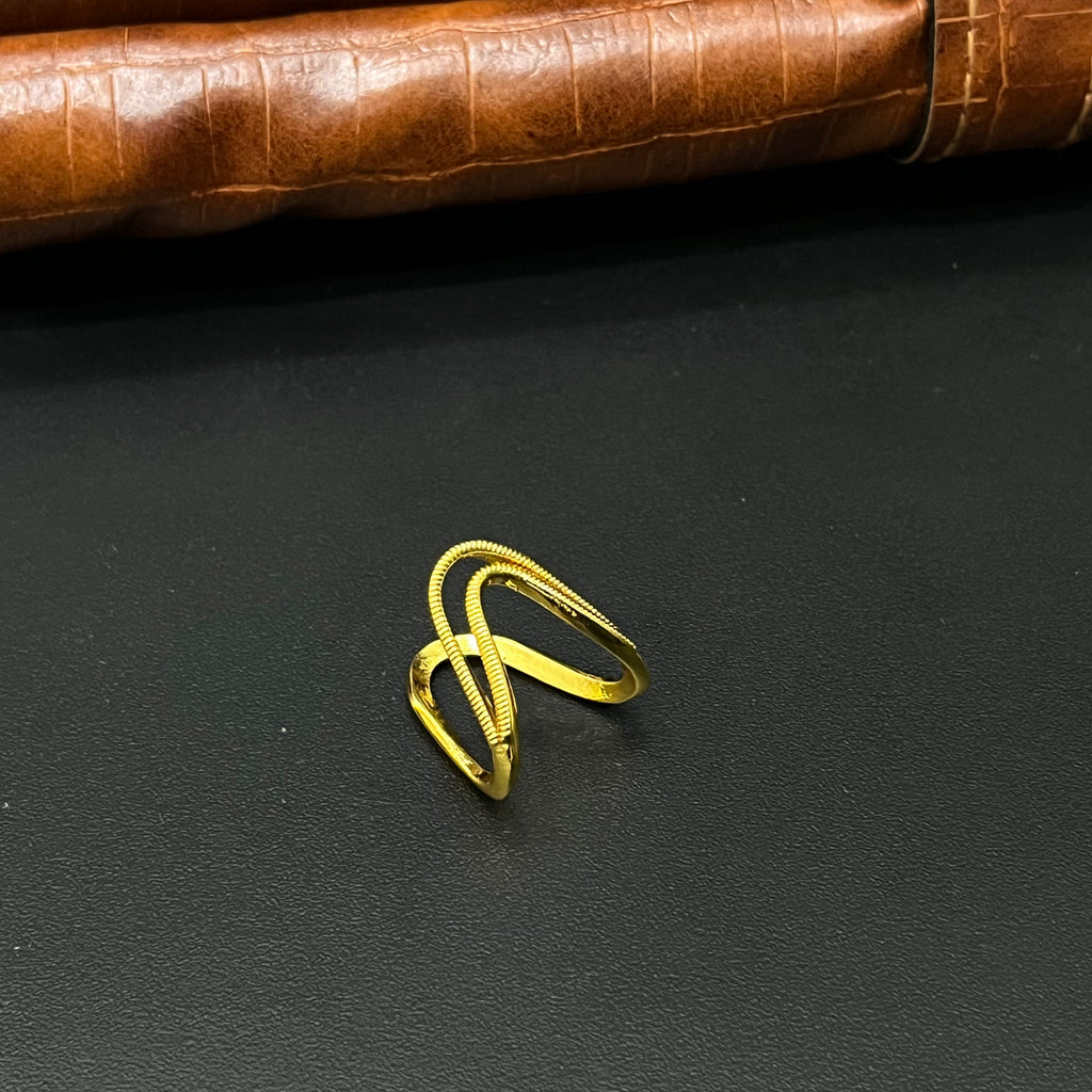 Silver Vanki Ring Gold Finished V02