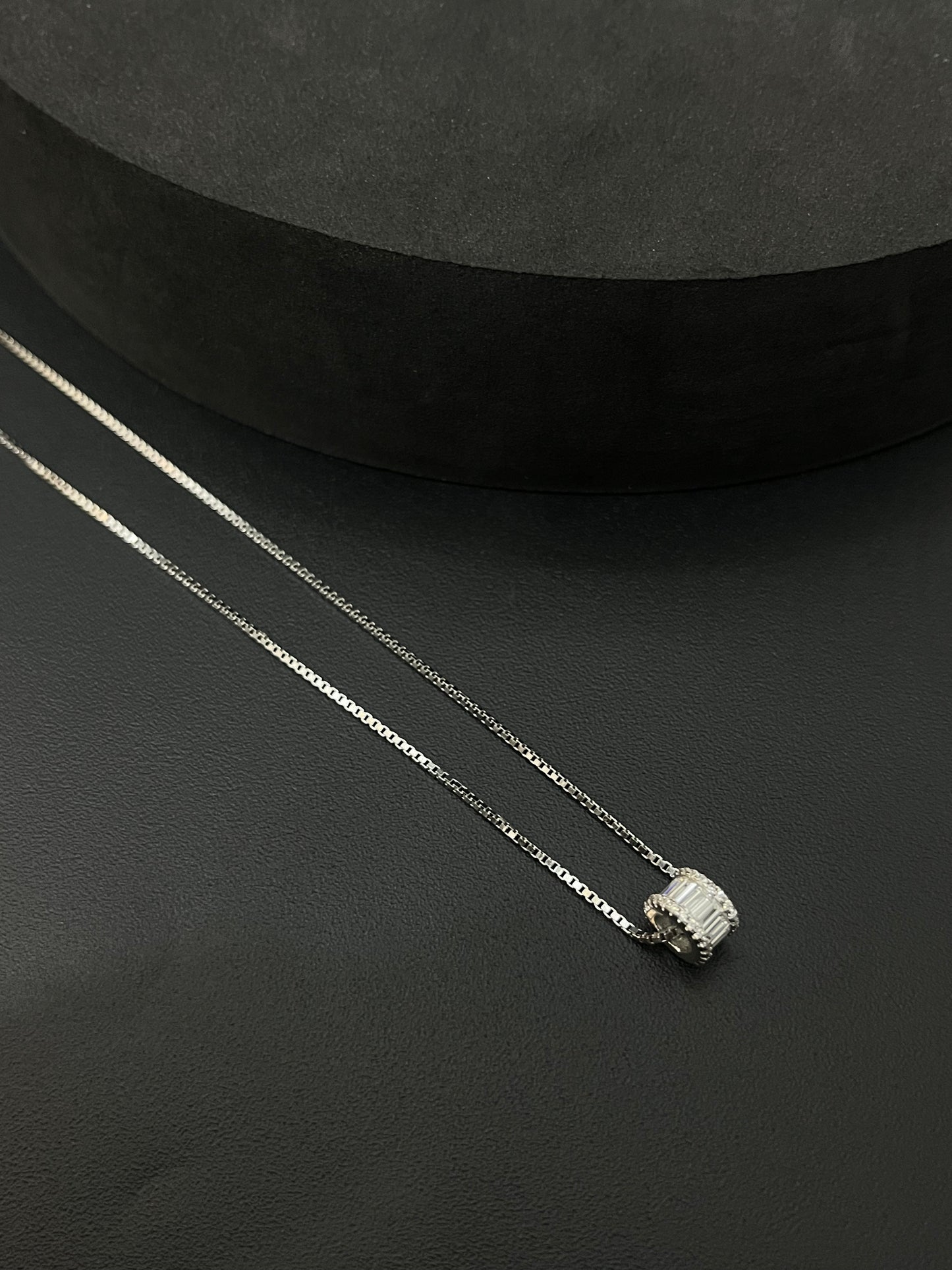 Ladies Silver Chain Rosegold Circle