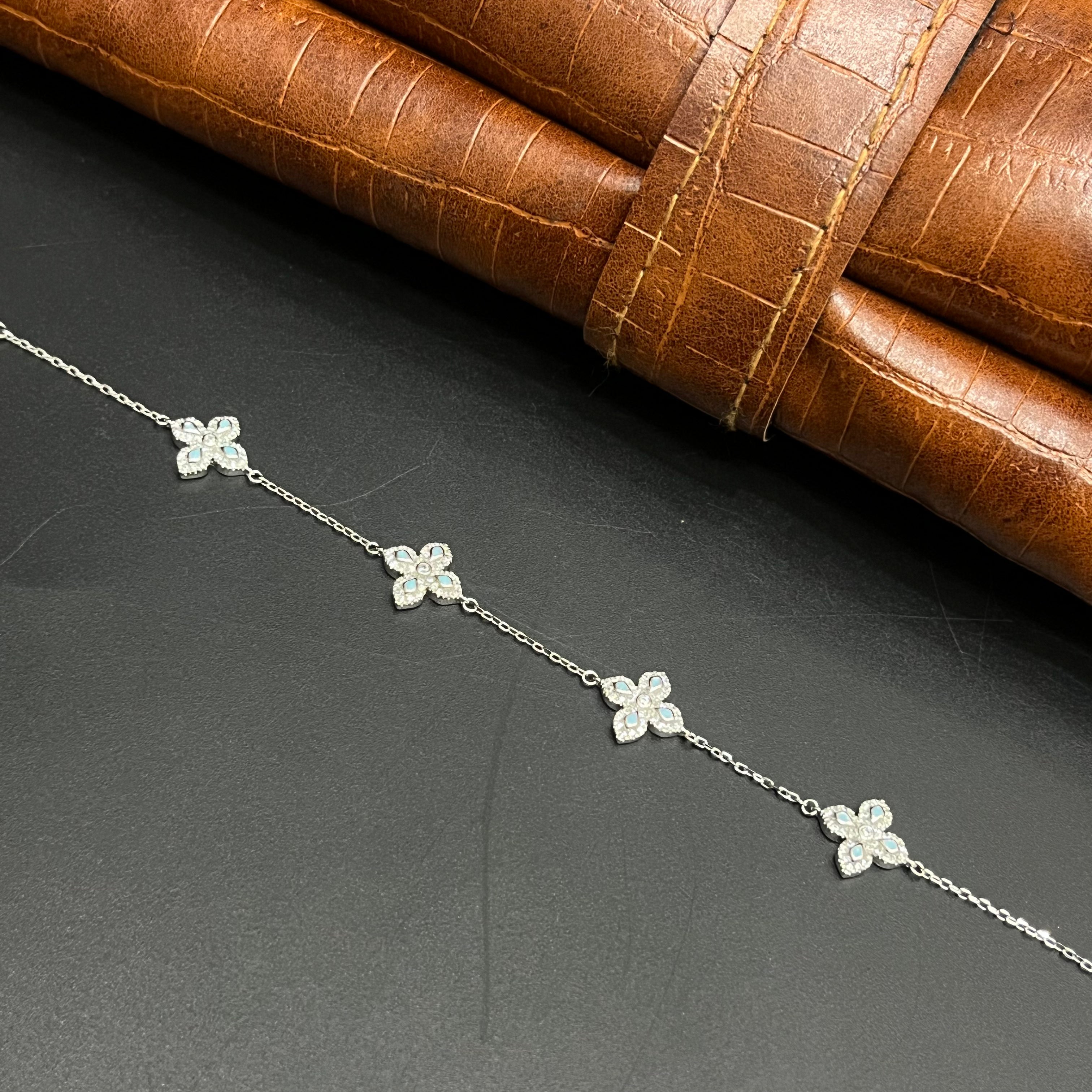 Silver Ladies Bracelet Floral White Crystal 925