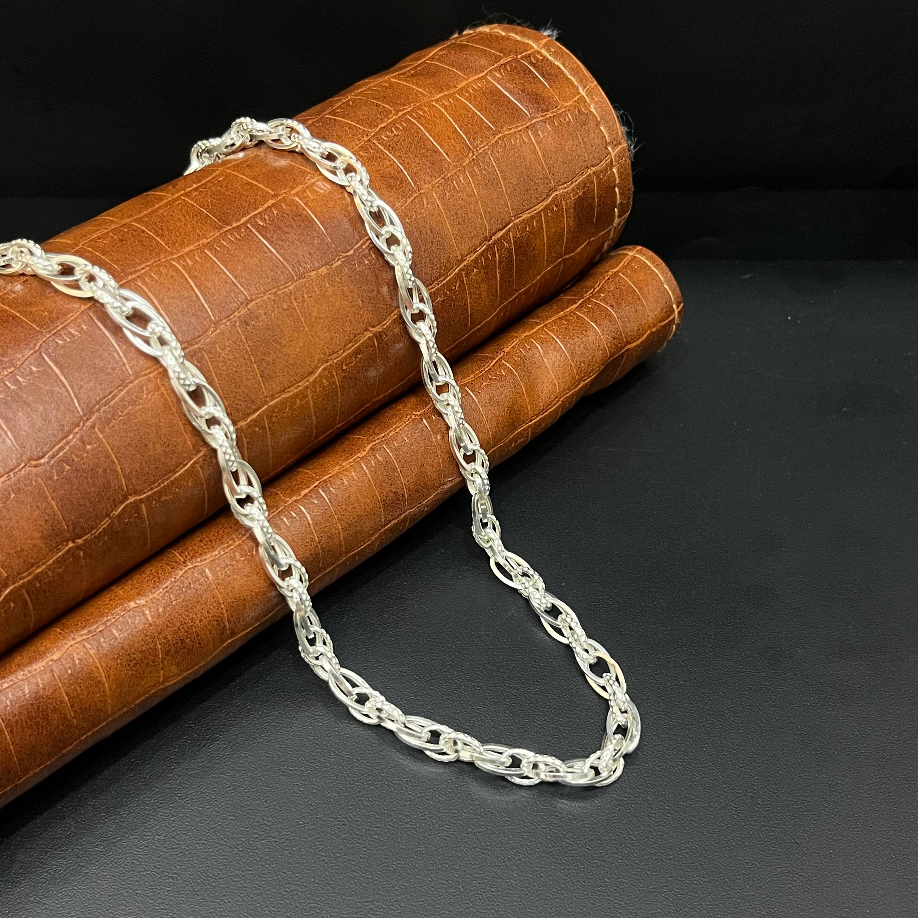 Silver Mens Chain 8