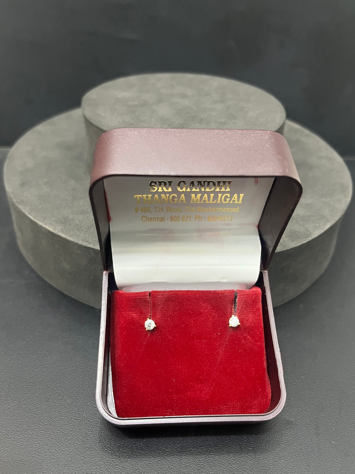 Gold Studs White Single Stone 18k(3mm)