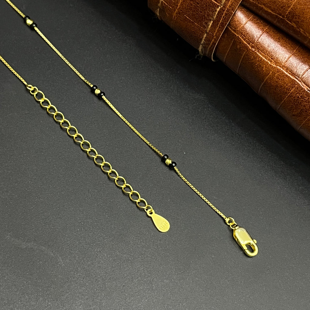 Silver Ladies Chain Black Beeds Petal Leaf Gold Finish 925