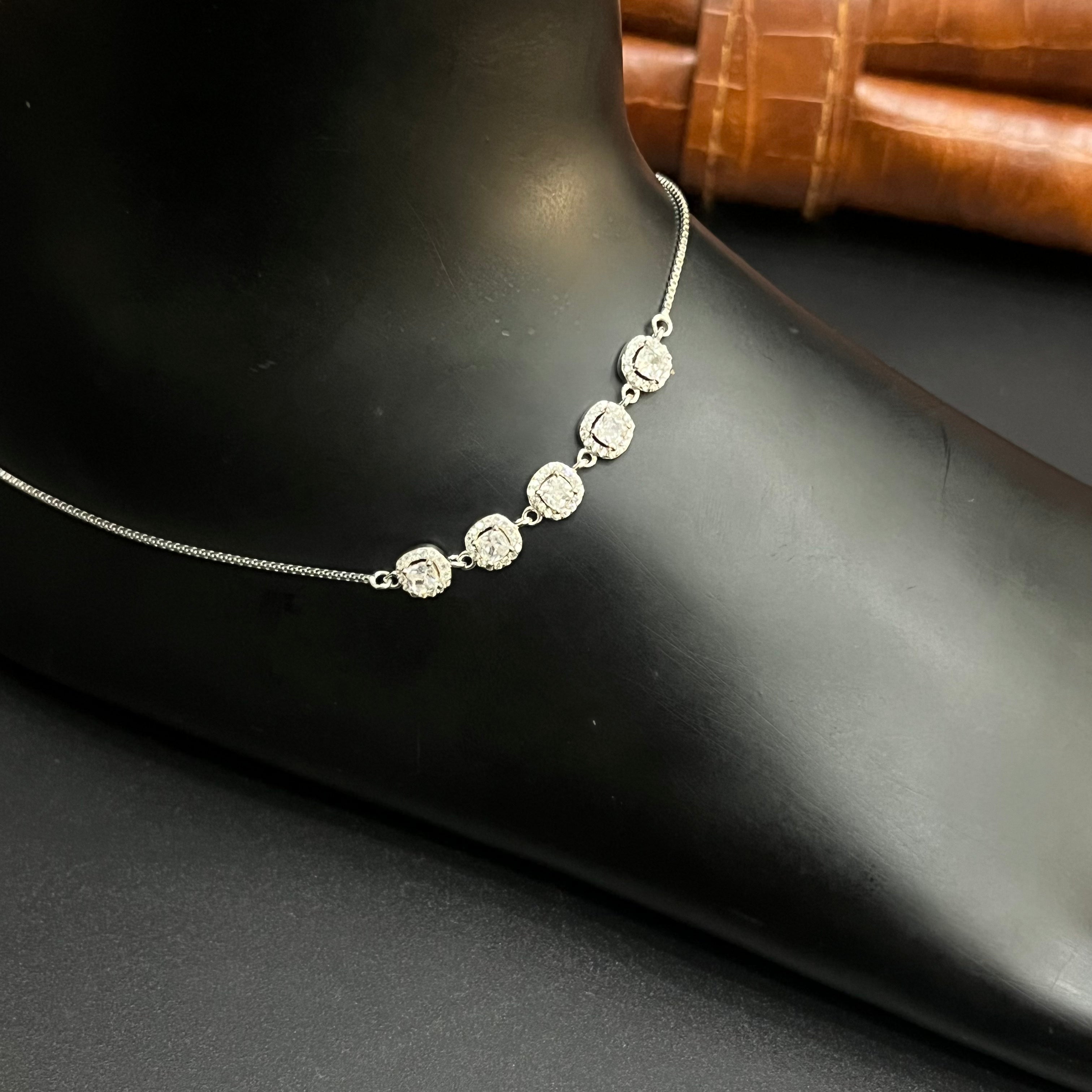 Silver Ladies Anklet Elegant Bloom Circle 925
