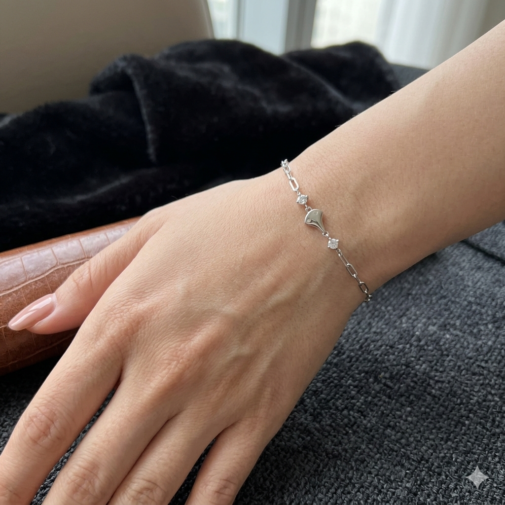 Silver Ladies Bracelet Boat Shape