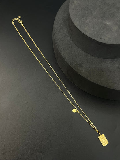 Silver Ladies Pendant Chain Box Locked