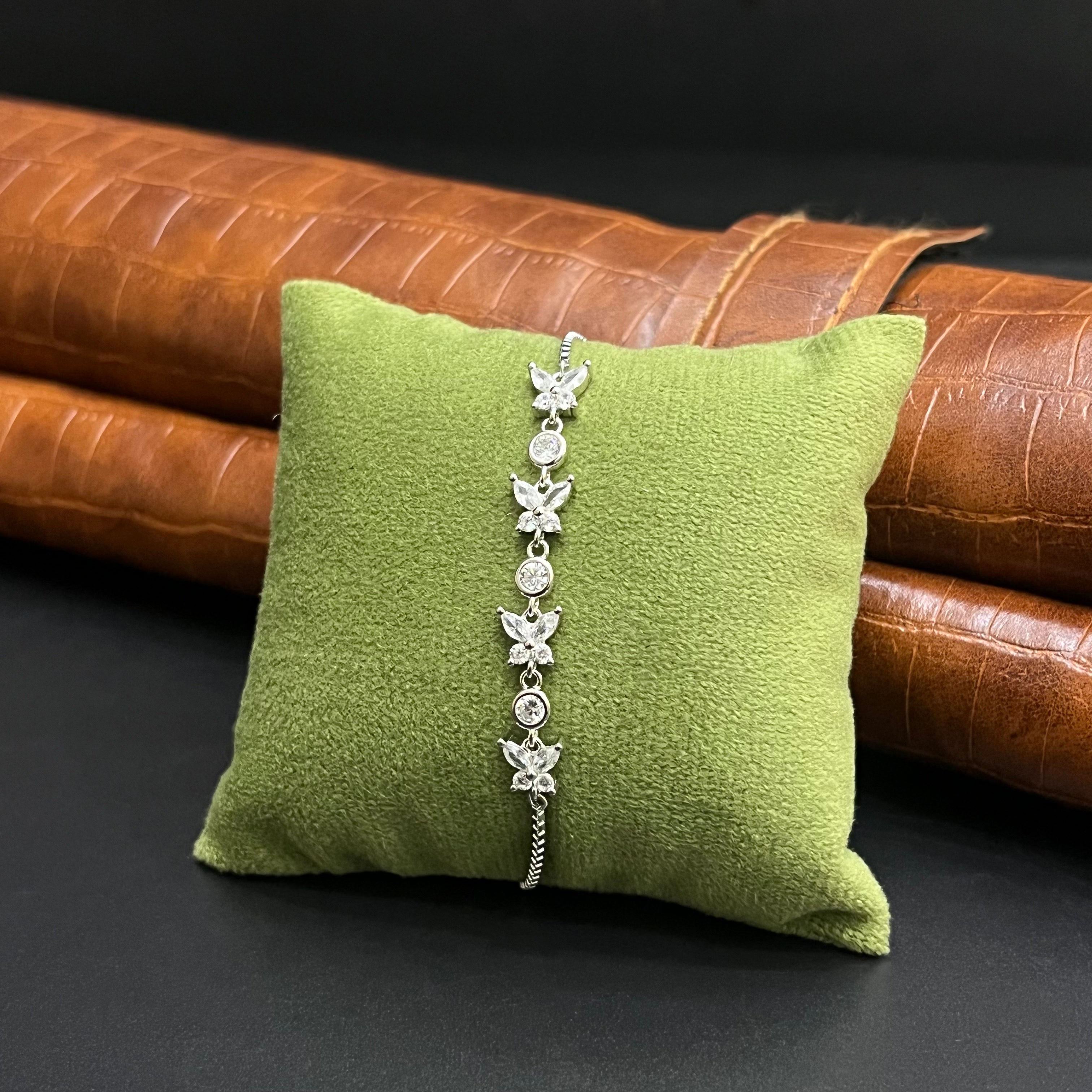 Silver Ladies Bracelet Blooming Flower Solitaire Stones 925