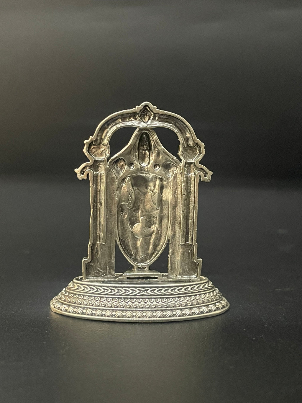 Silver Antique Perumal Idol 925