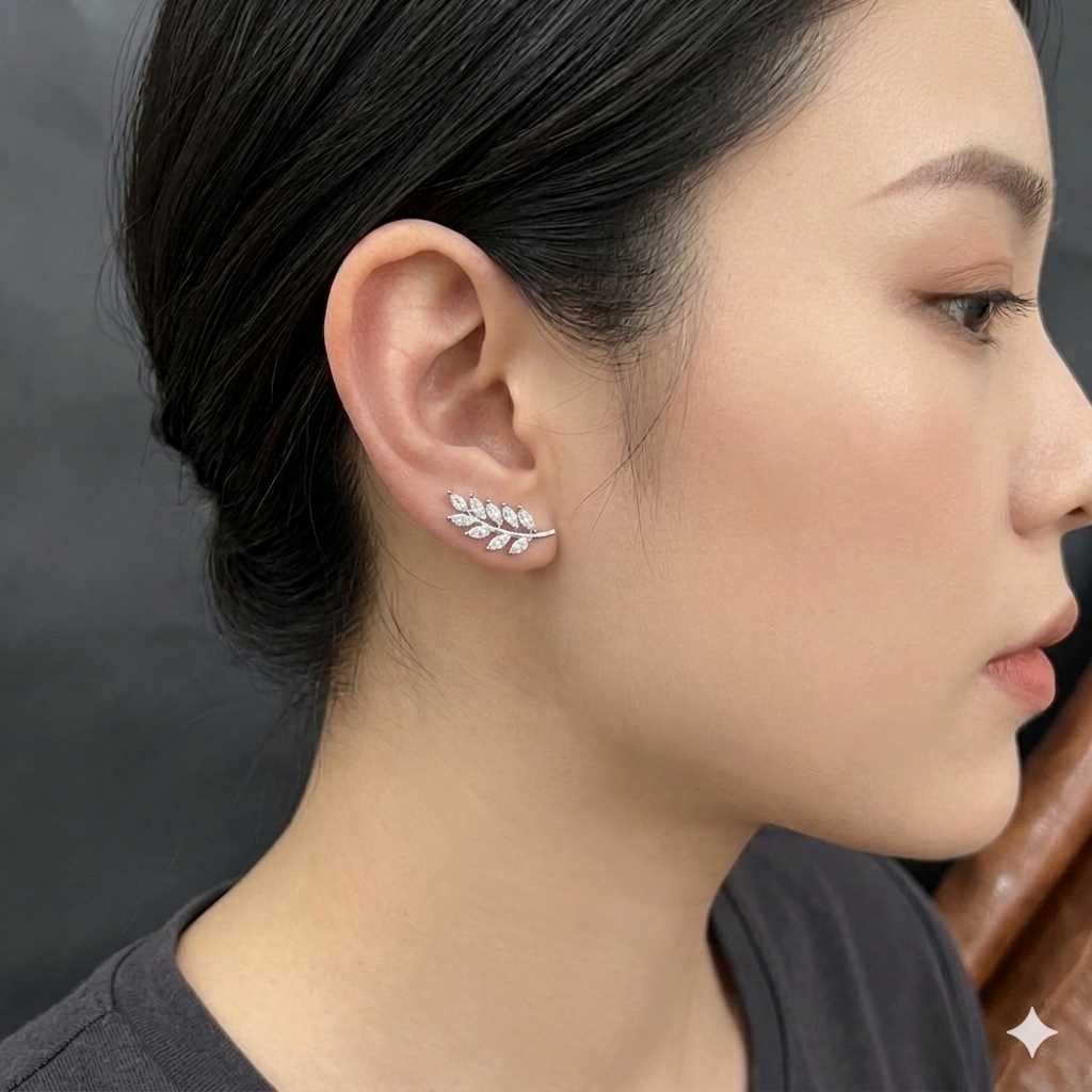 Silver Ladies  Earcuffs Leafs