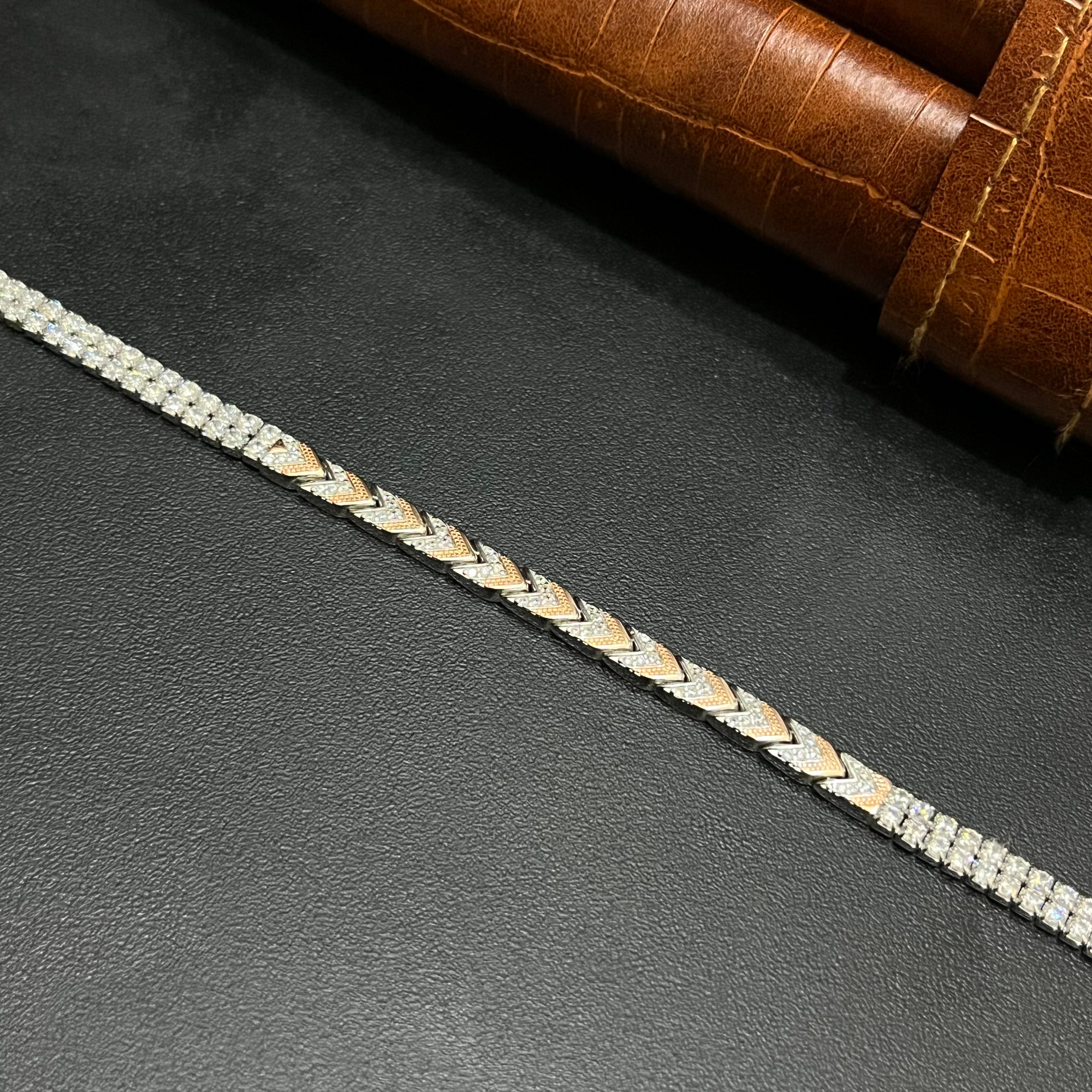 Silver Mens Bracelet Arrow With Stone Rose Gold M01 925