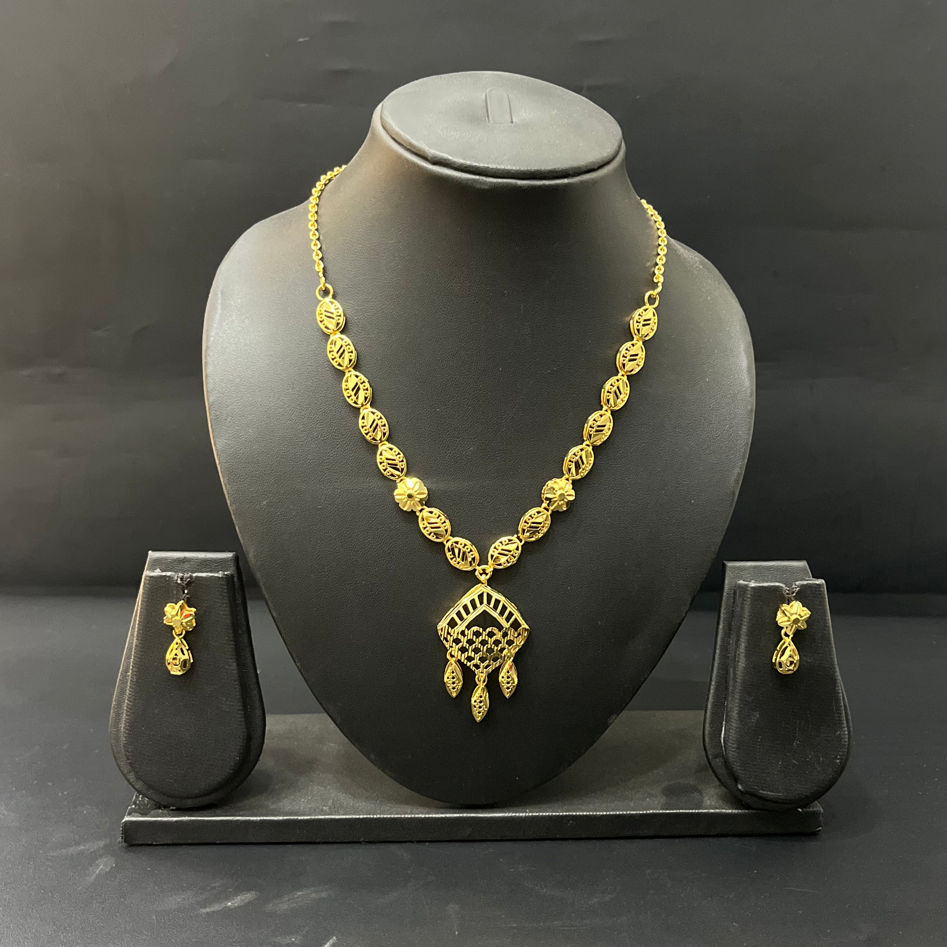 Silver Necklace & Stud Set Gold Finished Turkey Design T3