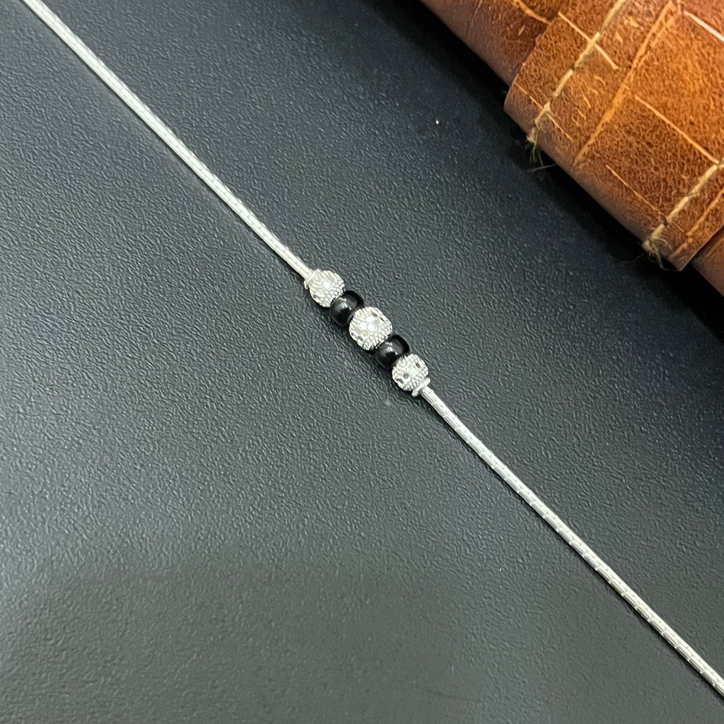 Silver Ladies Anklet Black Center Beads Centre 925