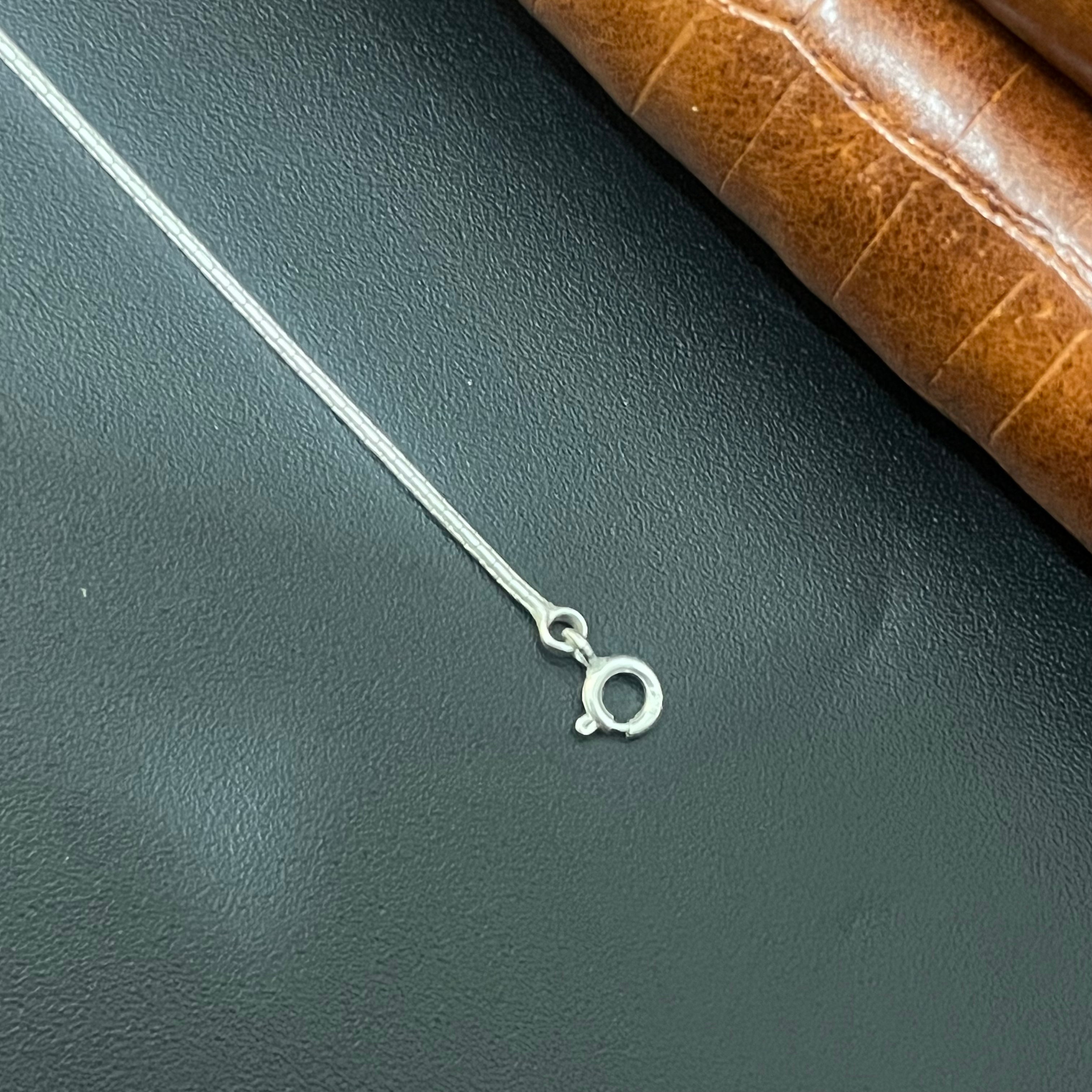 Silver Ladies Anklet Black Center Beads Centre 925
