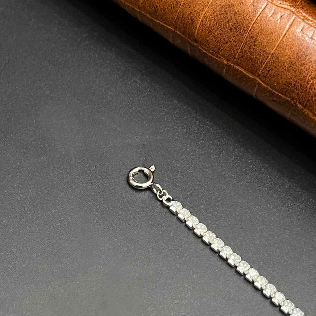 Silver Ladies Bracelet Line White Stone With Interlock 925