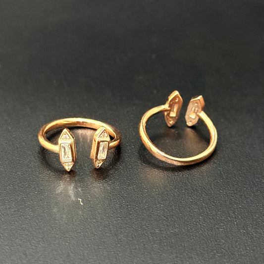 Silver Ladies Toe Rings Crsytal Cut RG