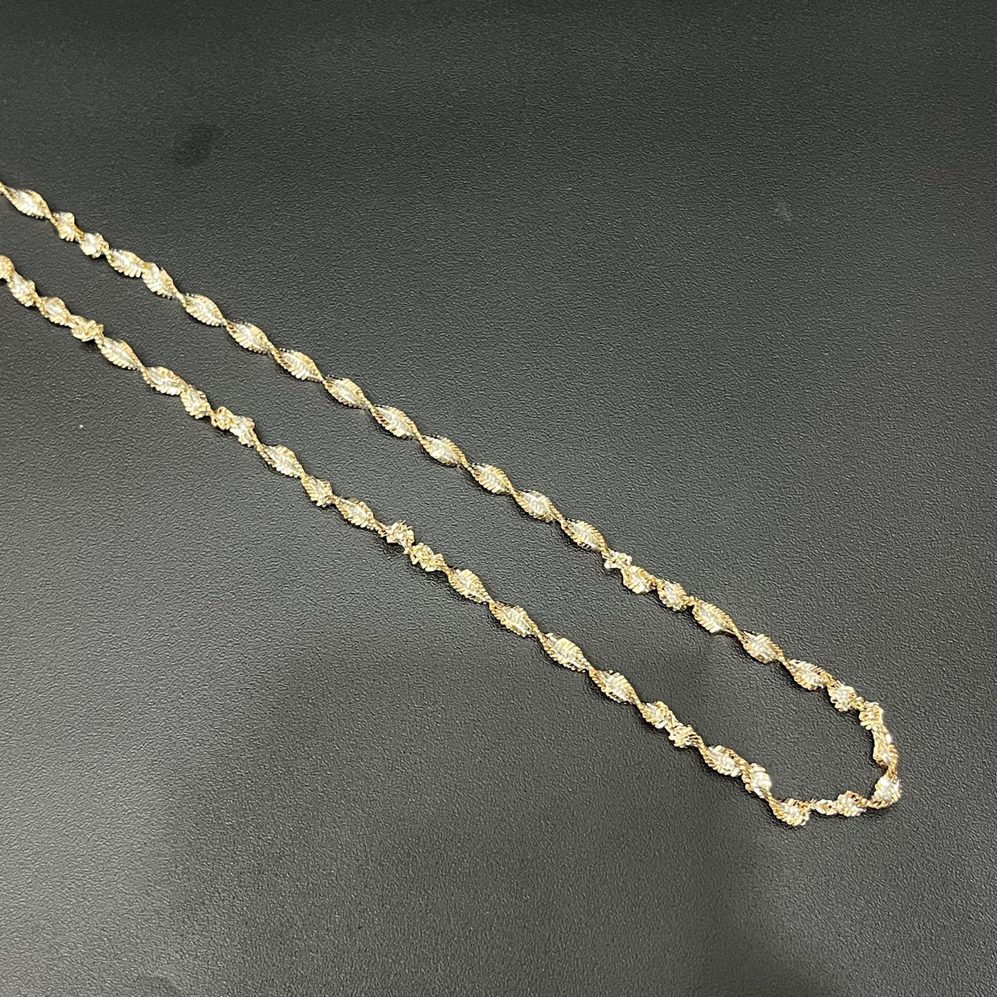 Ladies Fancy Chain Rose Gold