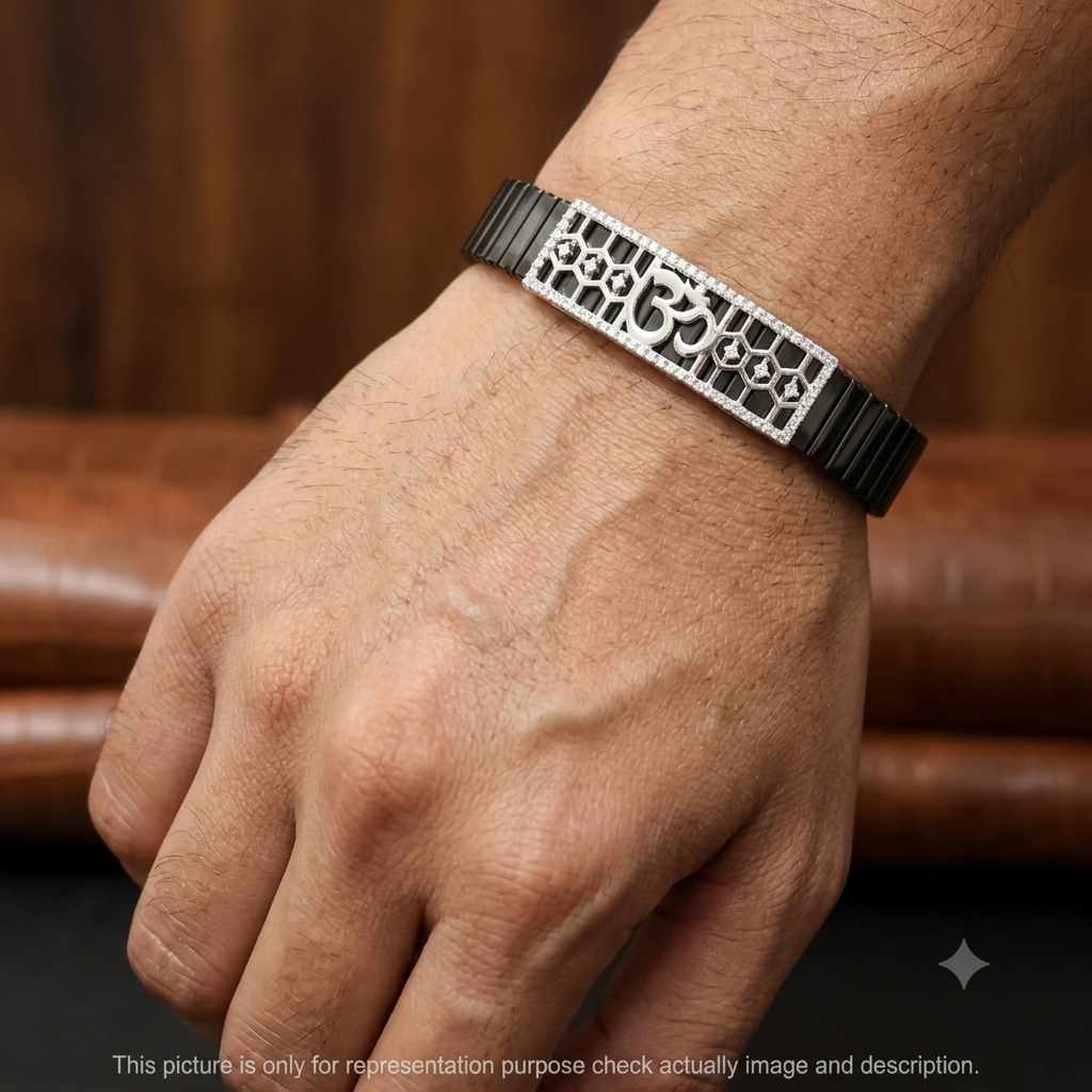 Silver Mens Flexible Bracelet OM2 925