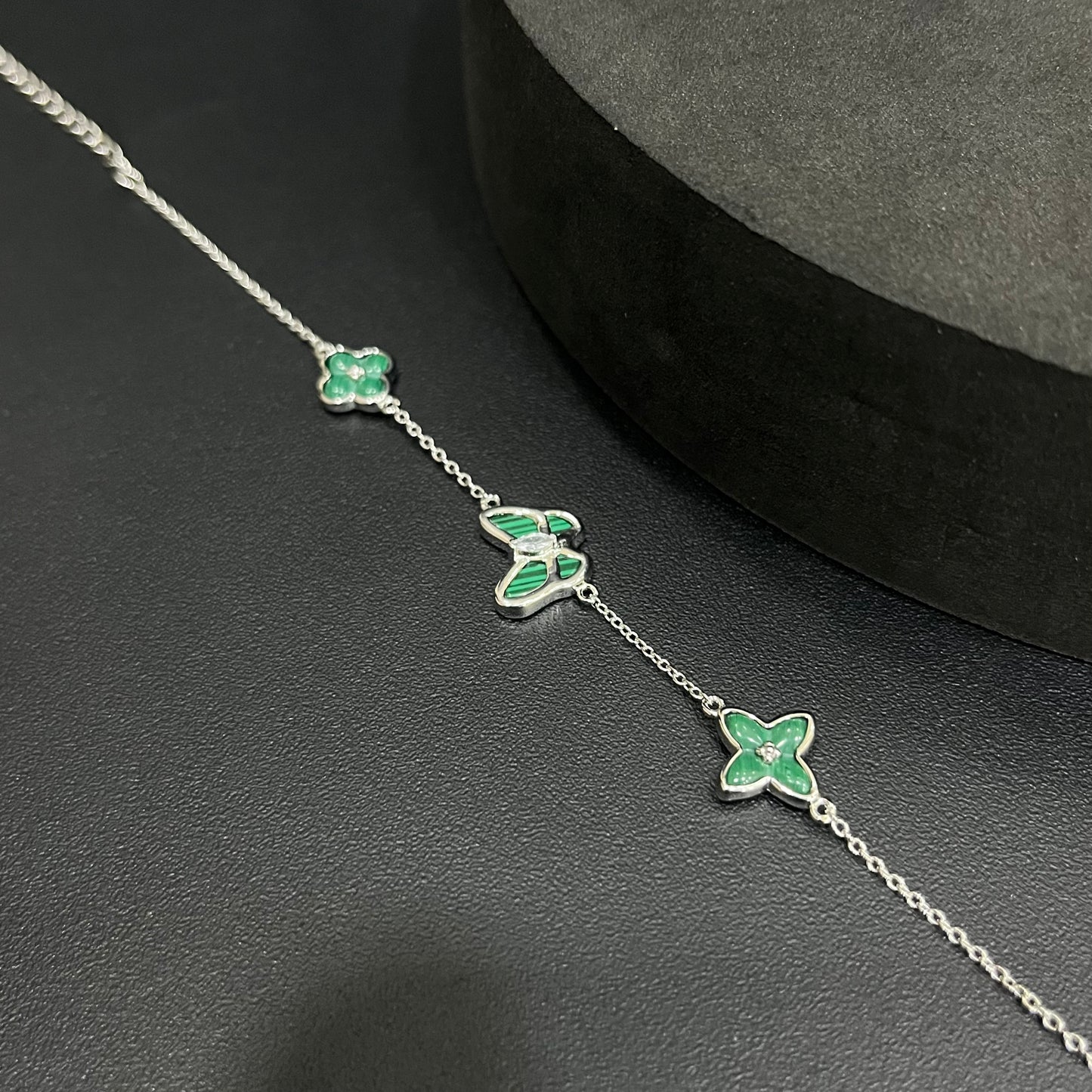 Silver Ladies Bracelet_Green Flower