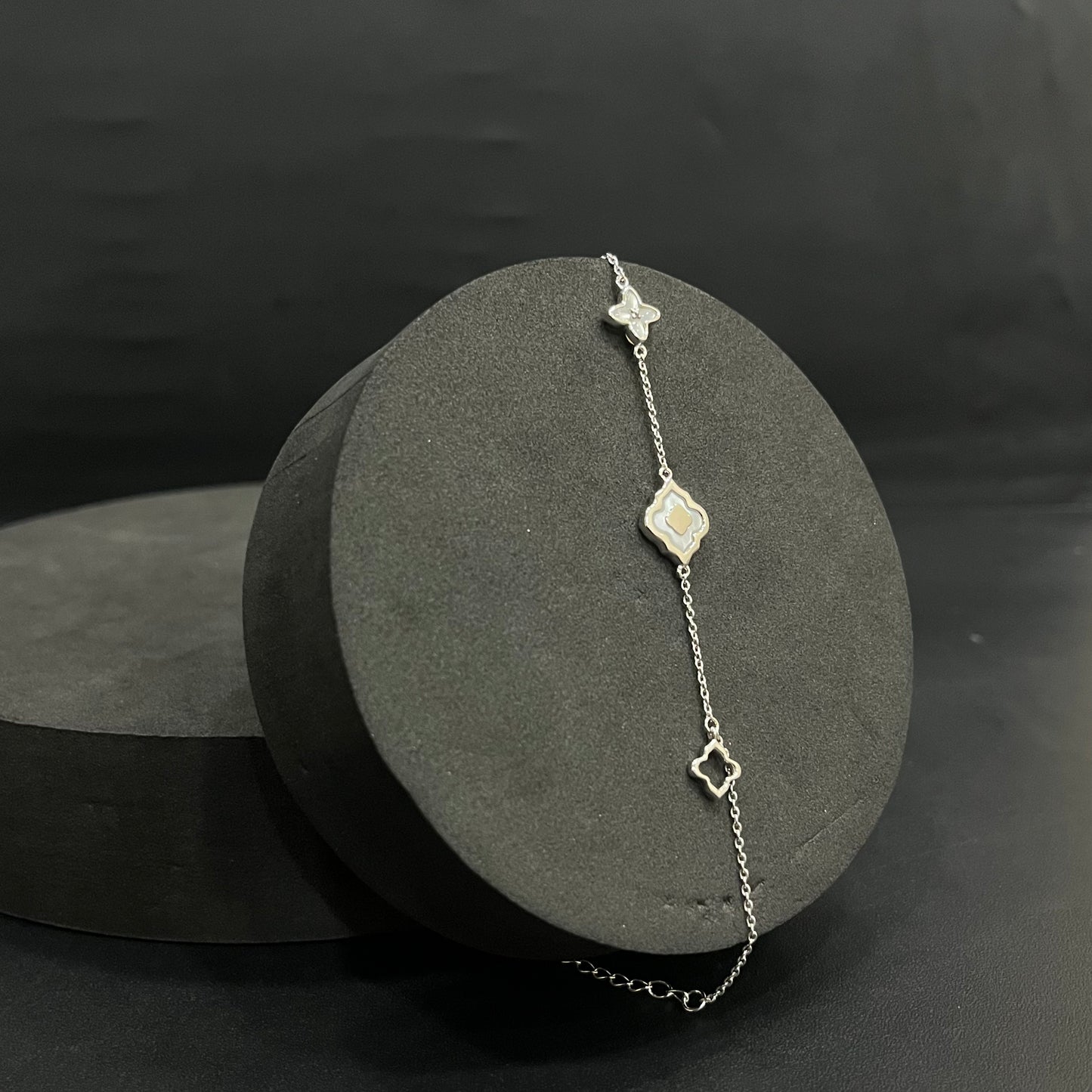 Silver Ladies Bracelet Chrams Hangings