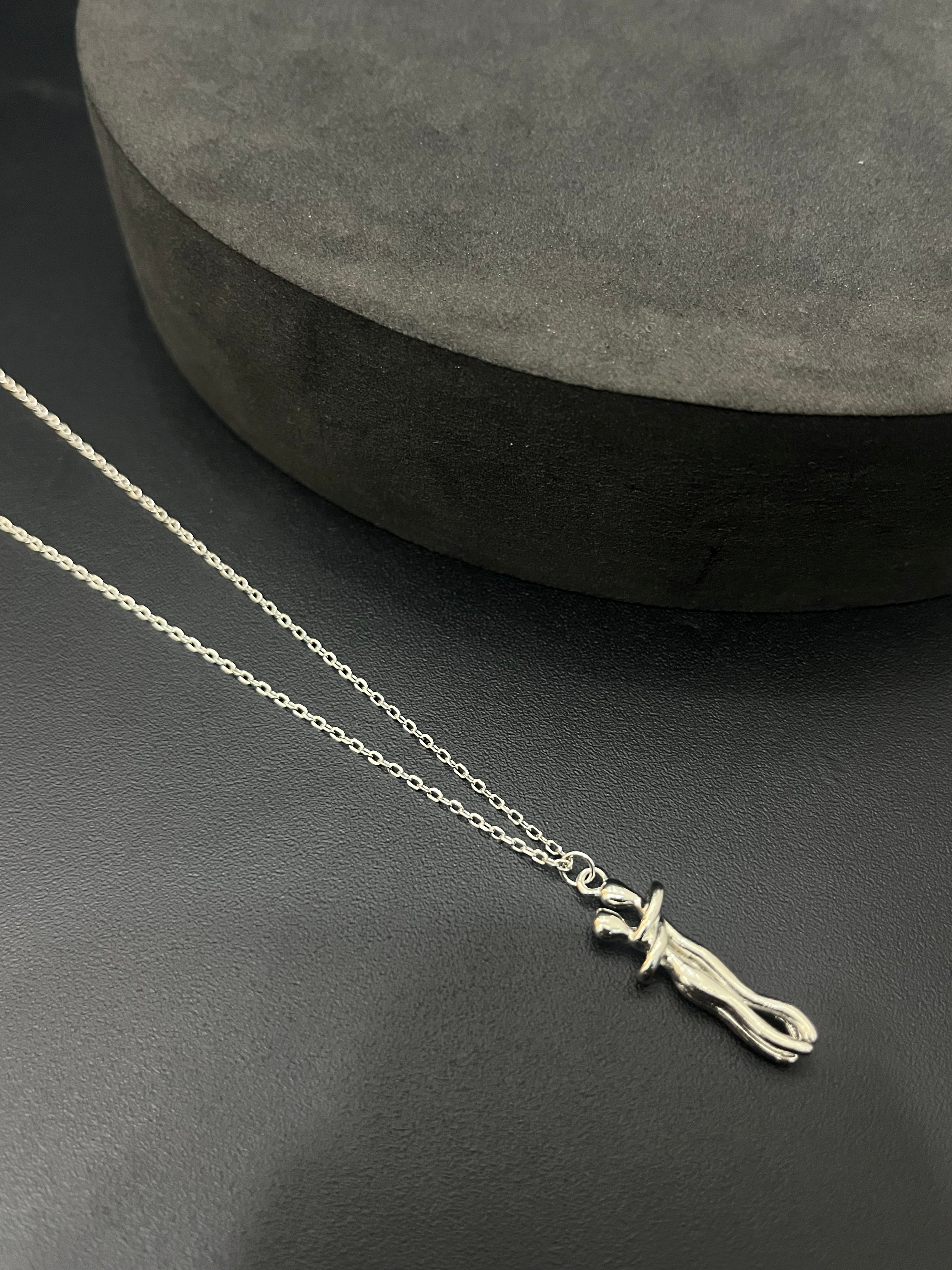 Ladies Silver Chain Hug SS