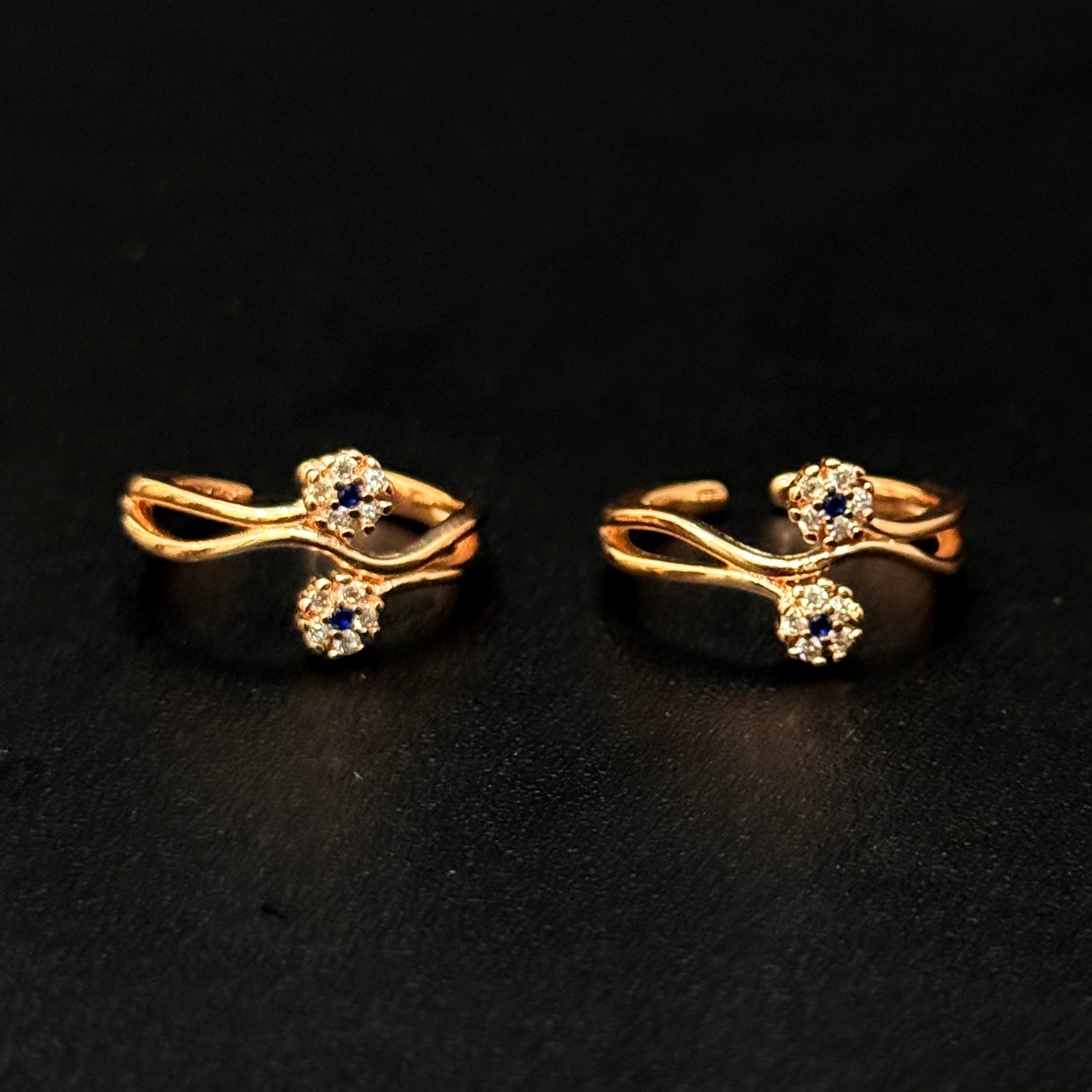 Ladies Toe Rings Two Floral