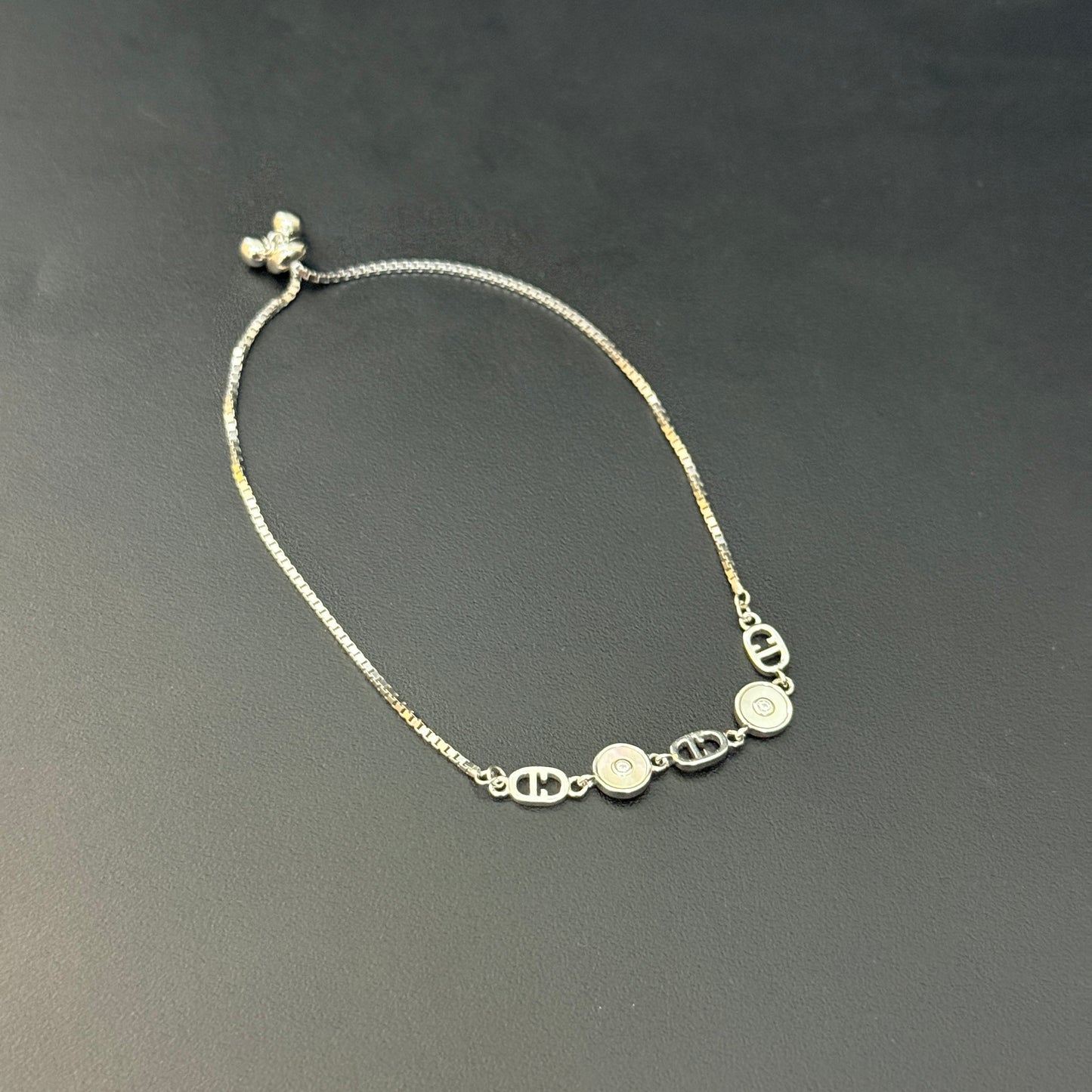 Silver Ladies Bracelet Adjustable Push lock DS02 SS