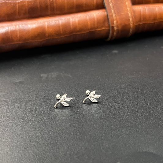 Silver second Studs Leaf silver Finished