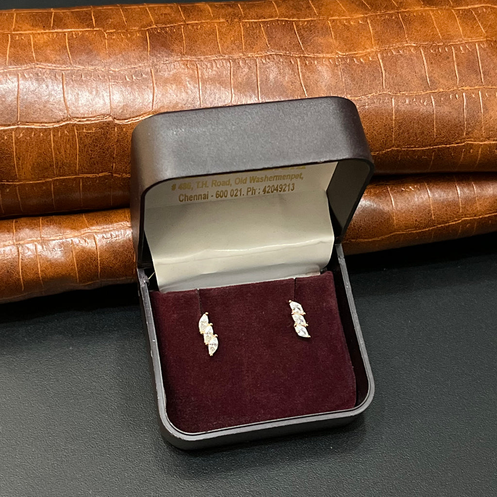 Silver Second Studs 3diagonal SS