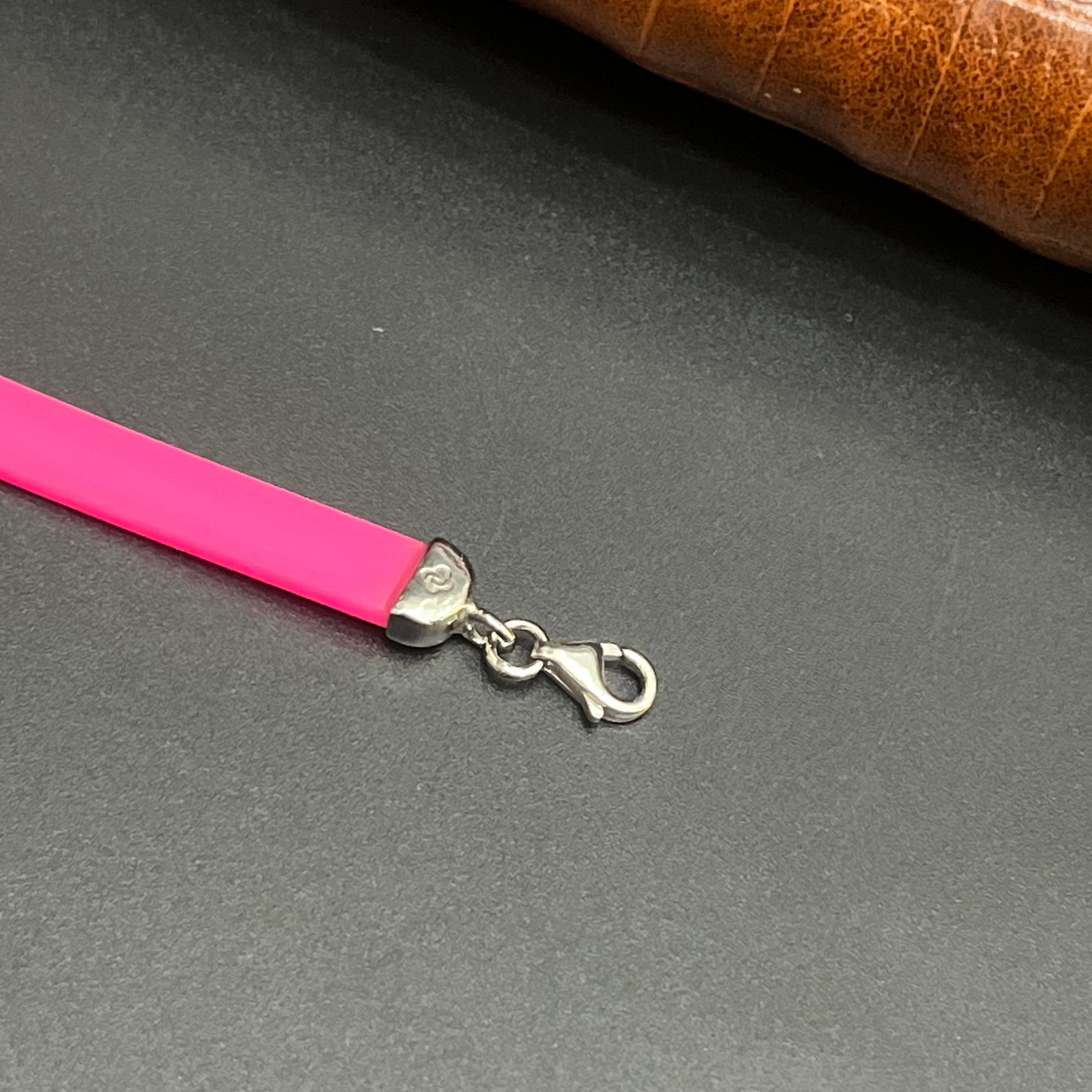 Silver Kids Bracelet Cute Characters Charms Pink Band M02 925