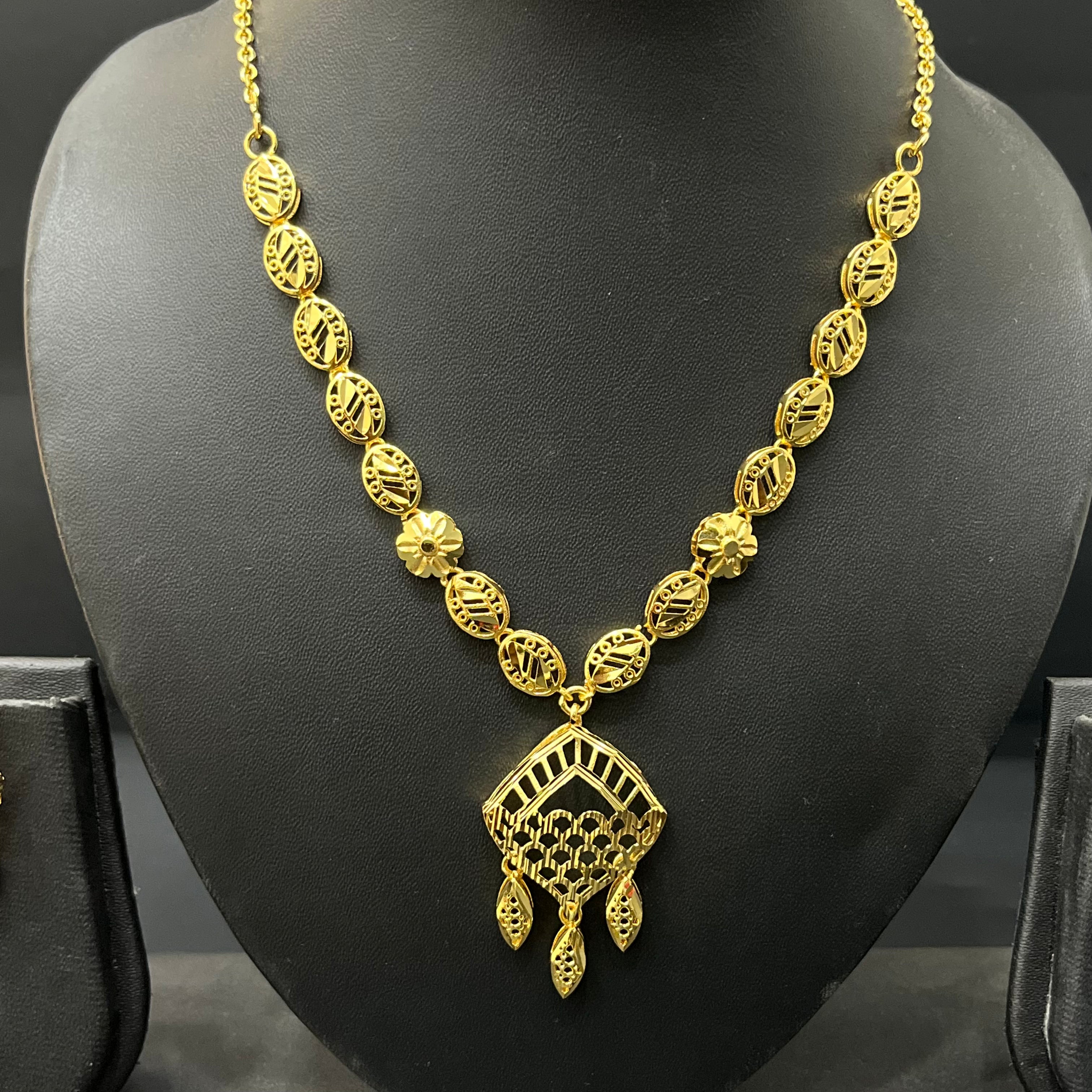 Silver Necklace & Stud Set Gold Finished Turkey Design T3