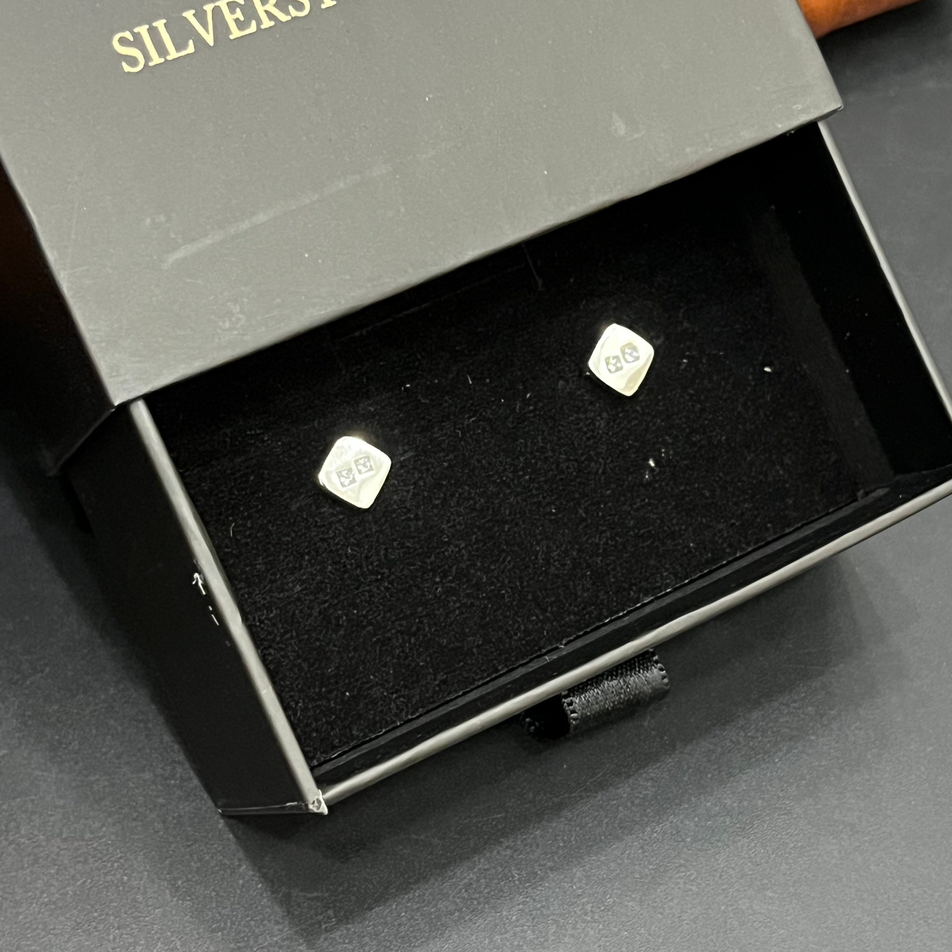 Silver Mens Stud Elegant Geometric Square 925