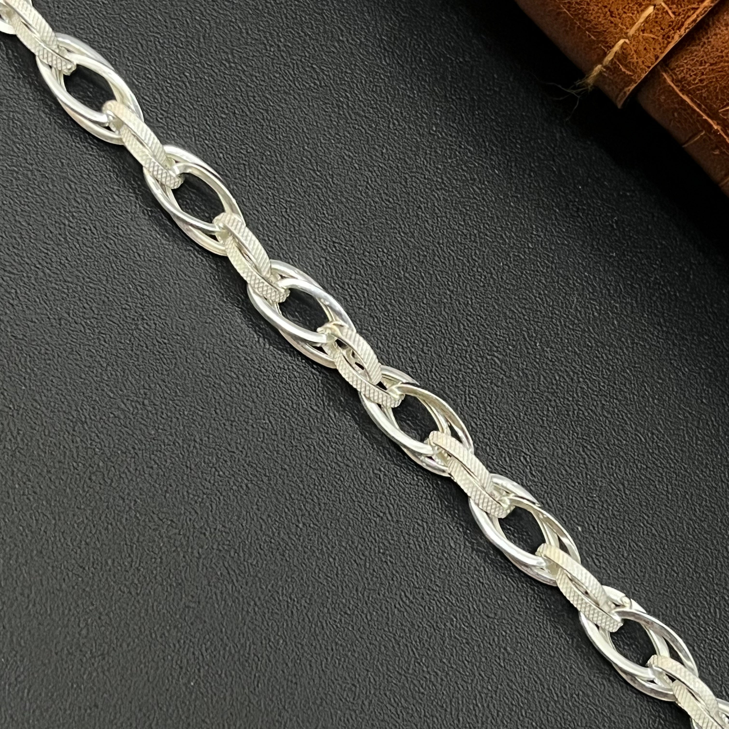 SilverKID'S Chain 2