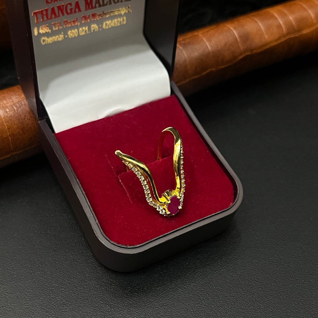 Silver Vanki Ring Gold Finished Red