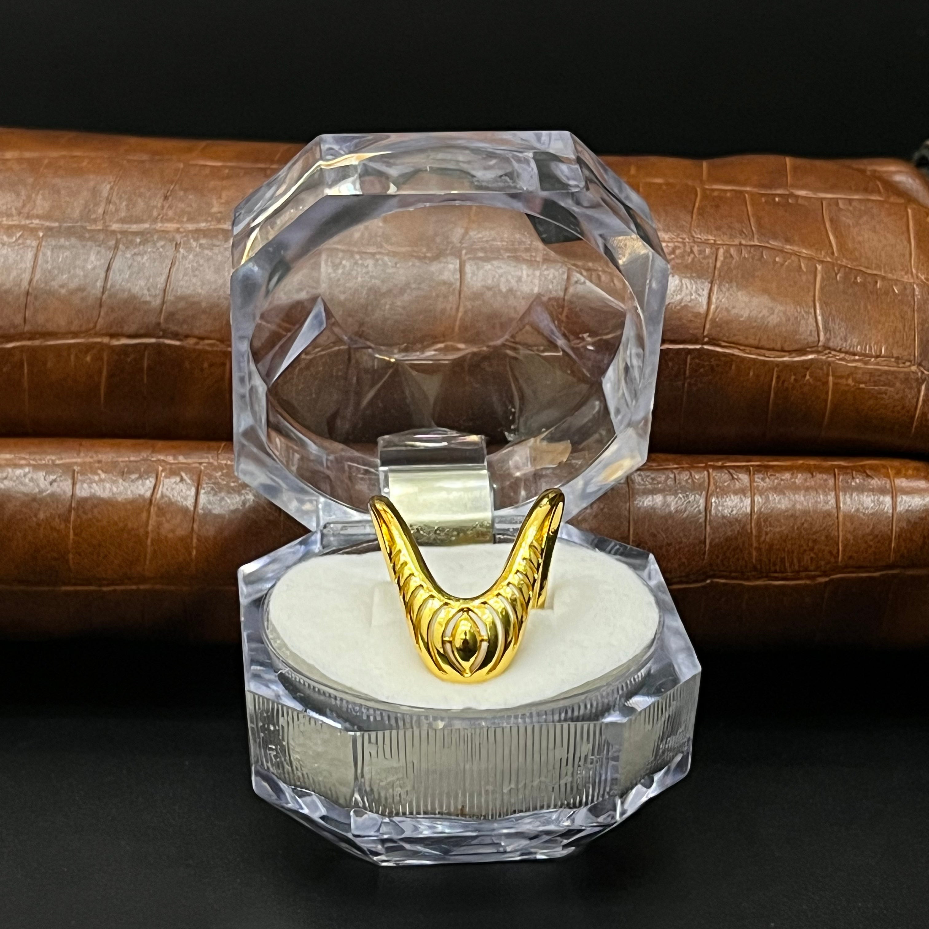 Silver Vanki Ring Gold Finished V01