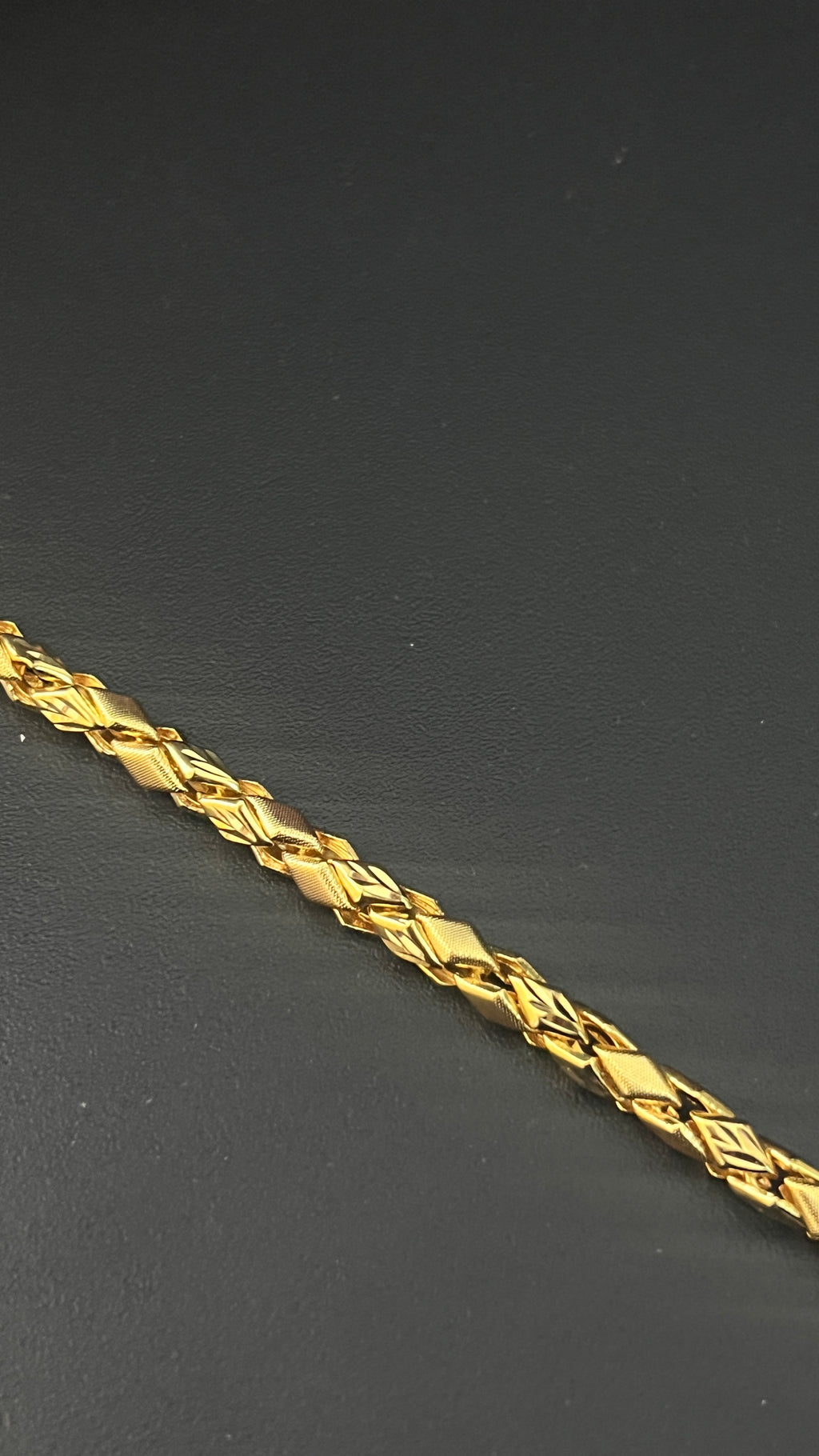 Silver Men’s Gold Kathli Design Chain – CNC Cut Finish