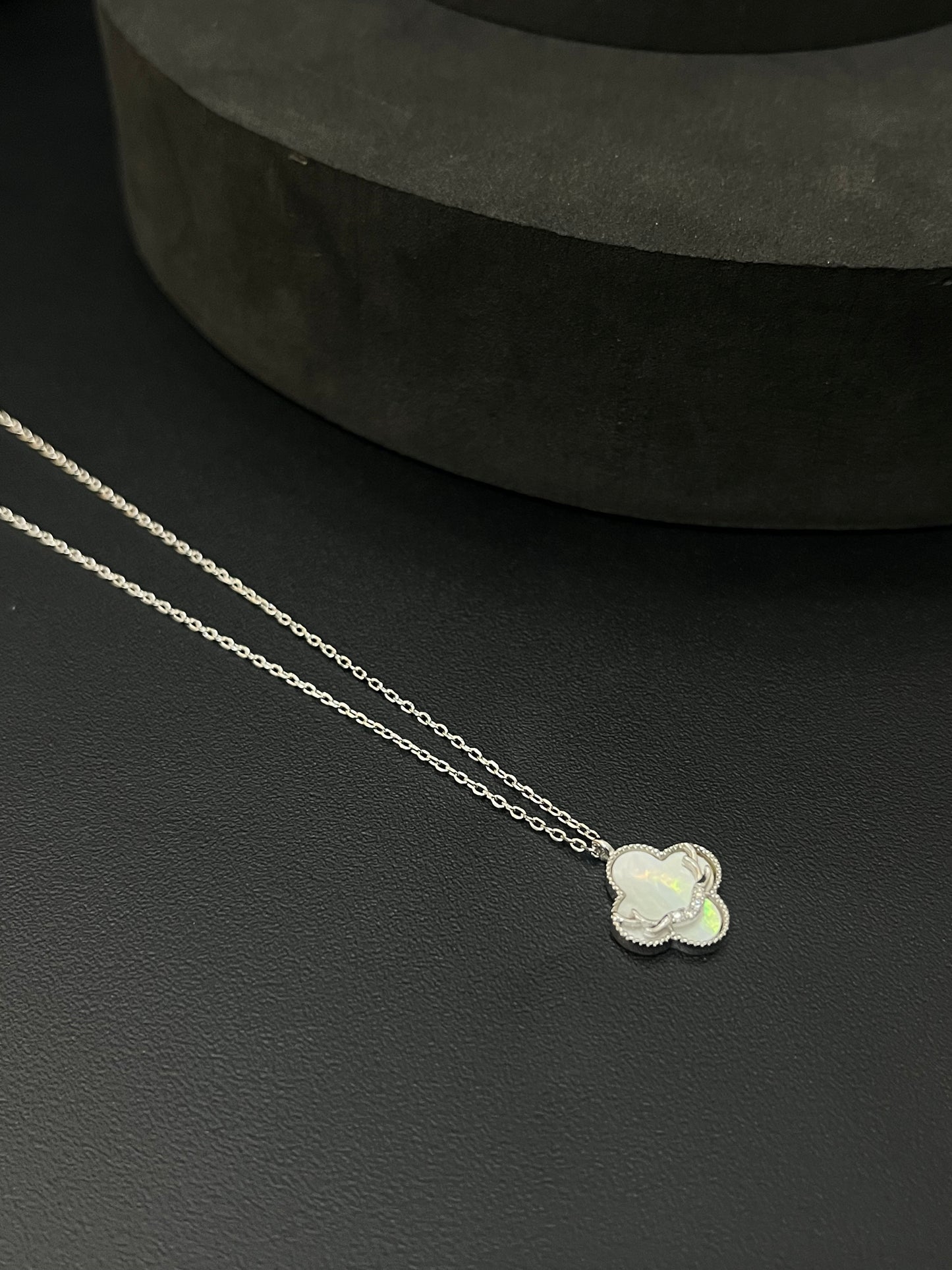 Ladies Silver Chain Flower