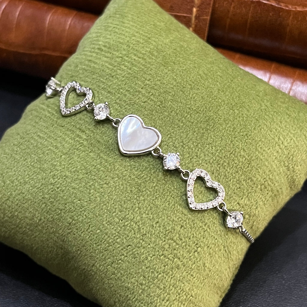 Silver Ladies Bracelet Three Hearts Diamond Link 925