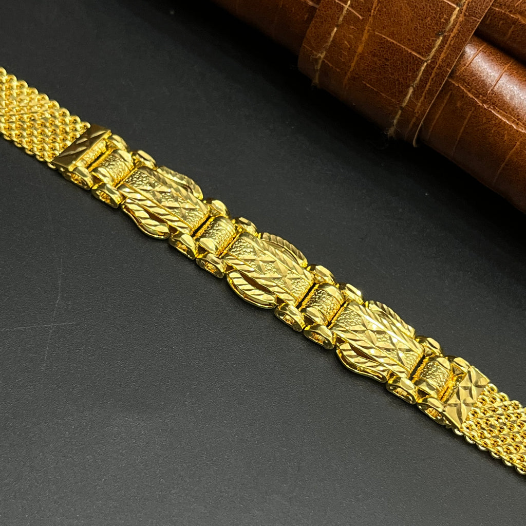 Silver Mens Bracelet Premium Interlocking diamond cut textured links Gold Finish 925
